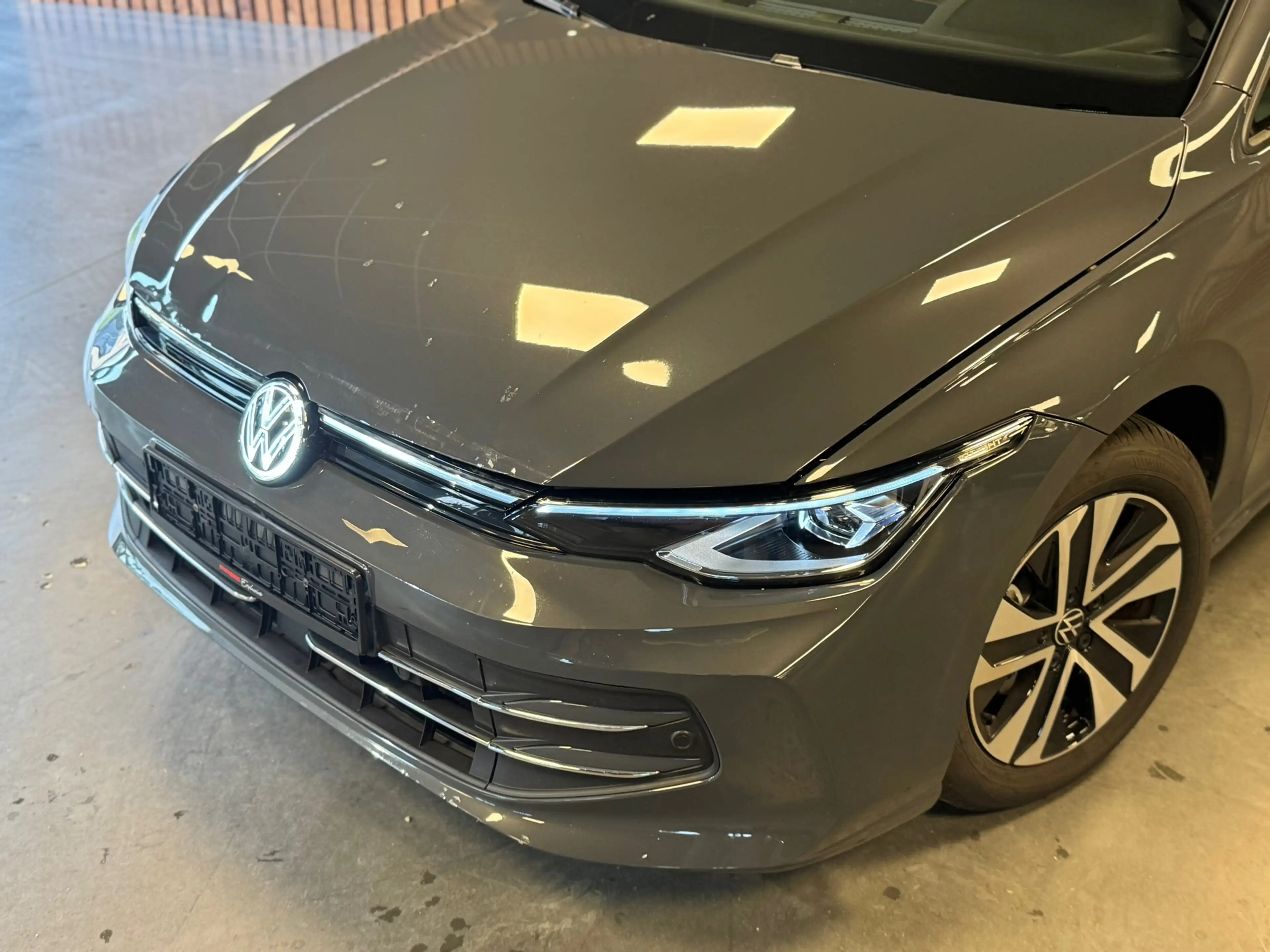 Volkswagen Golf 1.5 eHybrid Energy Edition / Zie omschrijving / IQ — photo 2