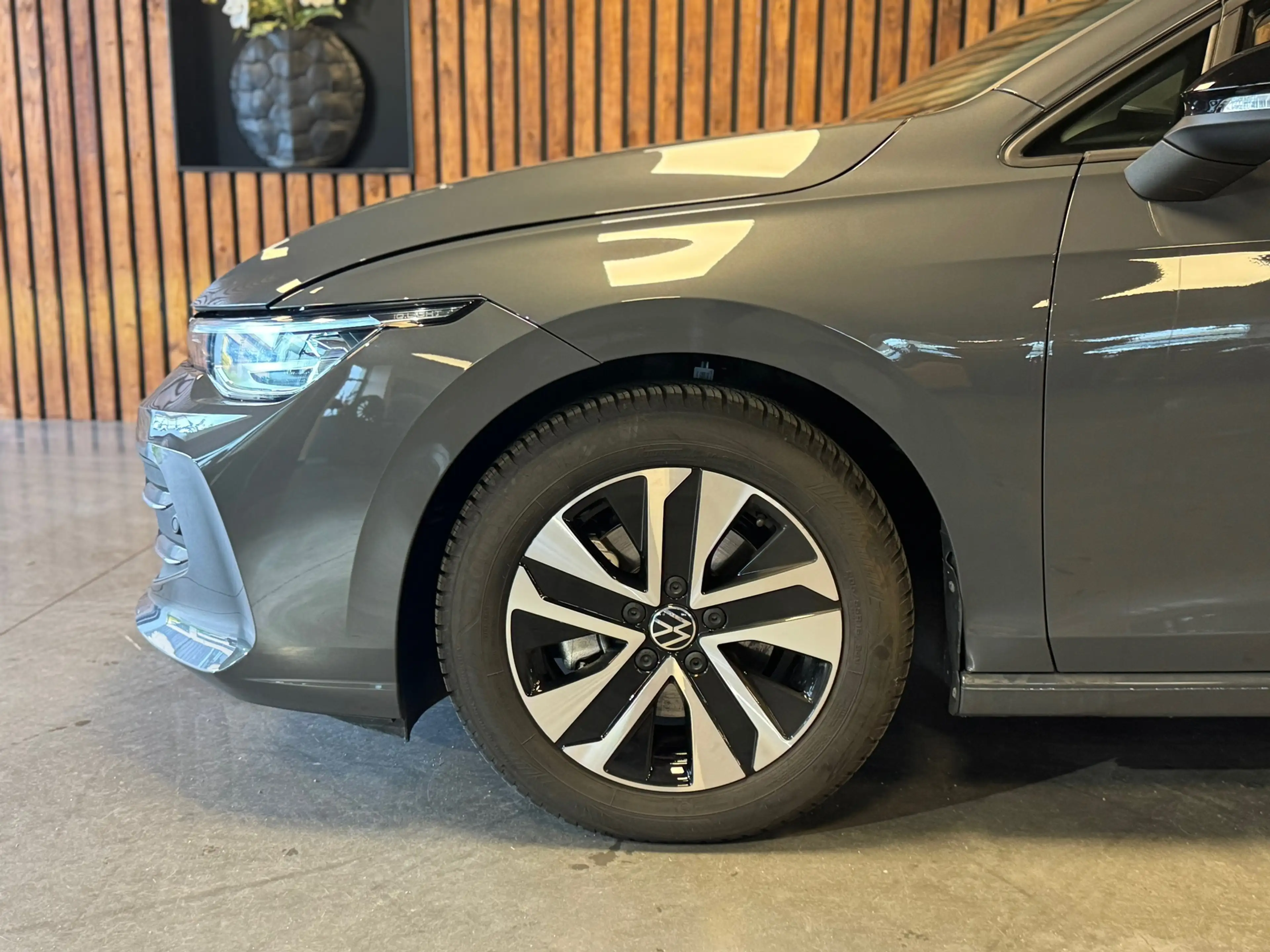 Volkswagen Golf 1.5 eHybrid Energy Edition / Zie omschrijving / IQ — photo 5