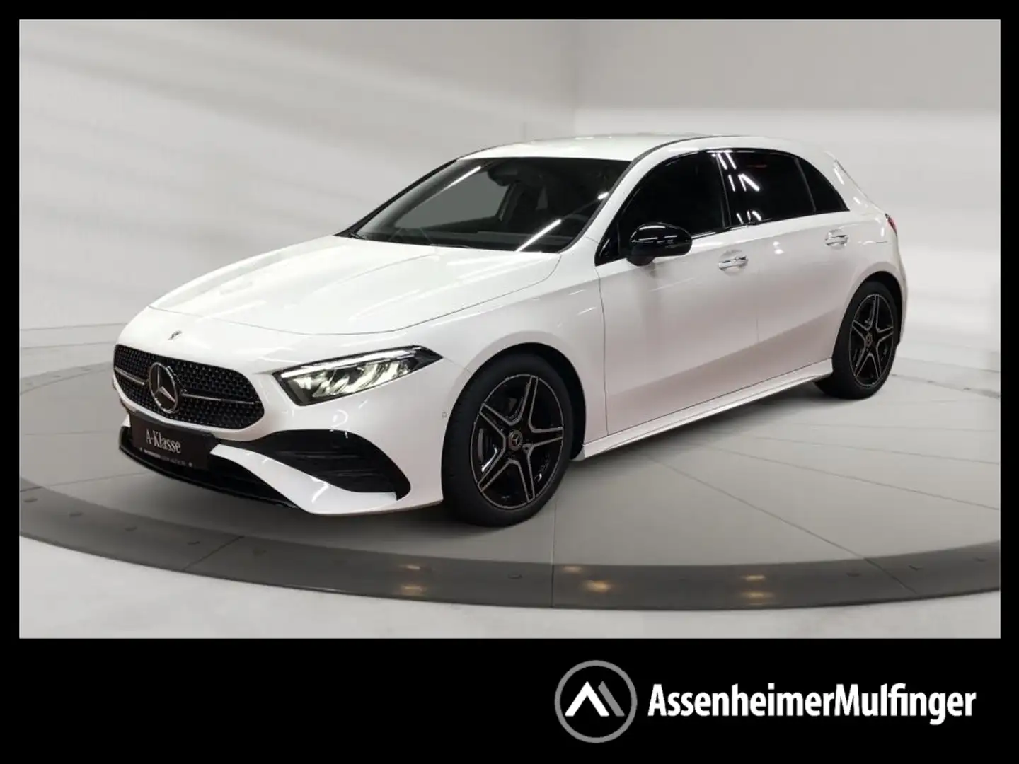 Mercedes-Benz A 180 +MBUX+Wide+AMG+Cam+SpurW+S-Sitz+W-Paket+LM Weiß - 1
