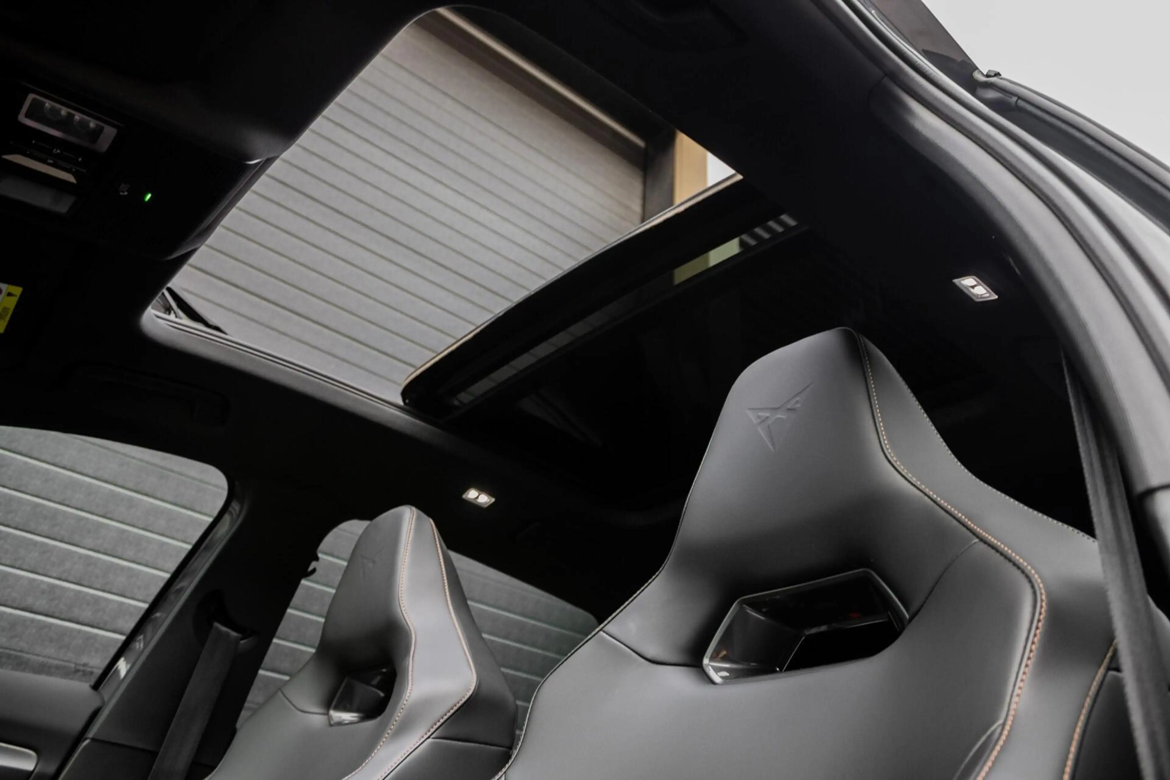 CUPRA Formentor 1.4 e-Hybrid VZ-Performance | PANO | SCHAALSTOELEN — photo 35