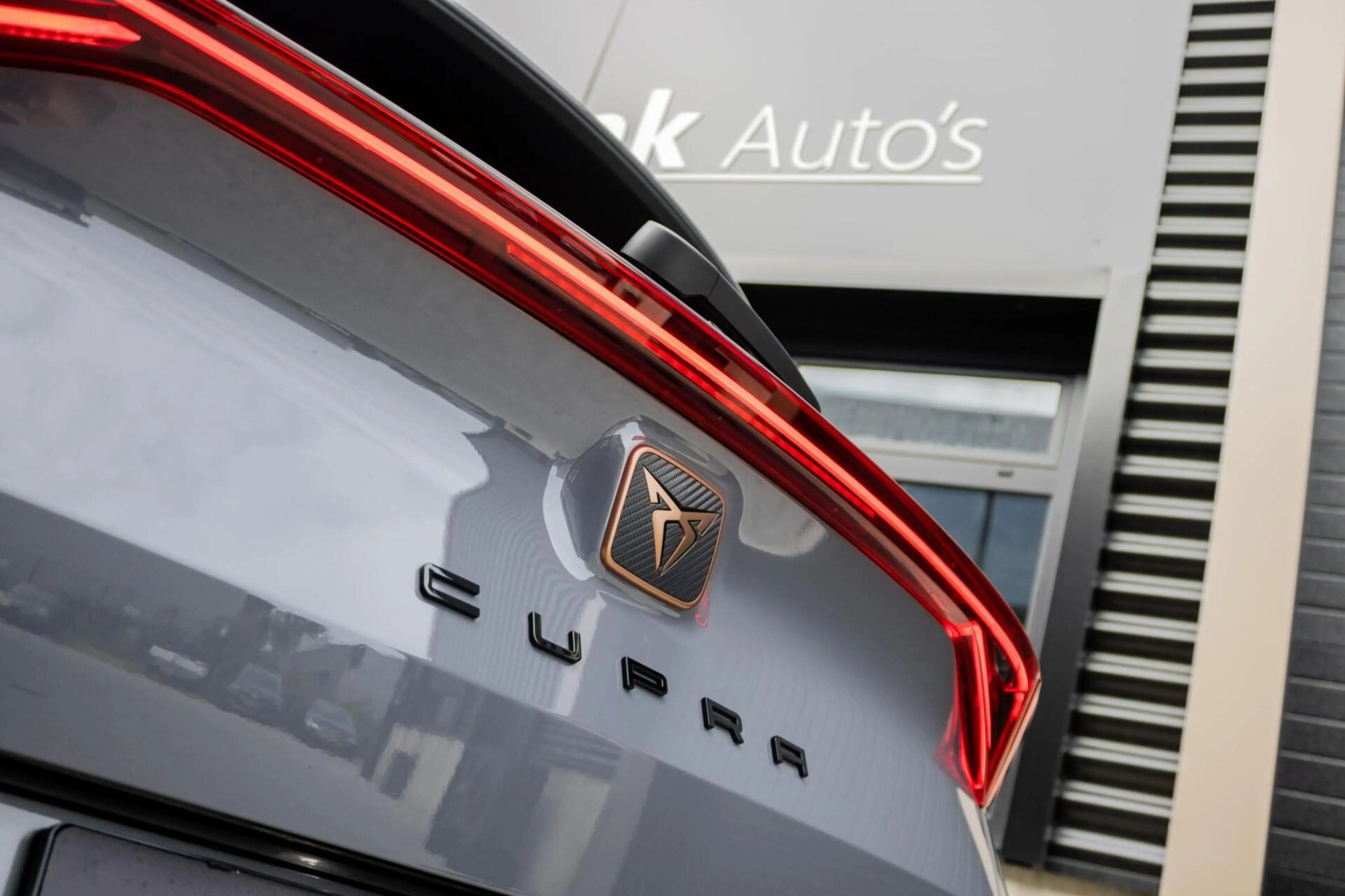 CUPRA Formentor 1.4 e-Hybrid VZ-Performance | PANO | SCHAALSTOELEN — photo 21