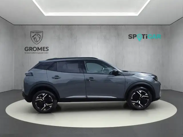 Peugeot 2008 view 2
