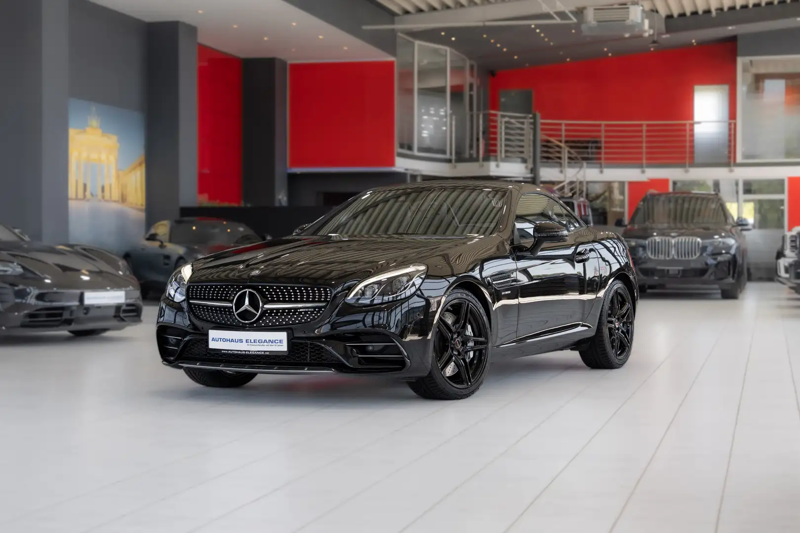 Mercedes-Benz SLC 43 AMG Roadster*SPORT-FAHRWERK*NAPPA*PANO* Noir - 1