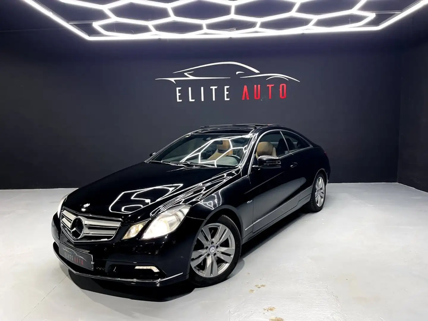 Mercedes-Benz E 350 Coupé CDI Blue Efficiency Avantg. Negro - 1
