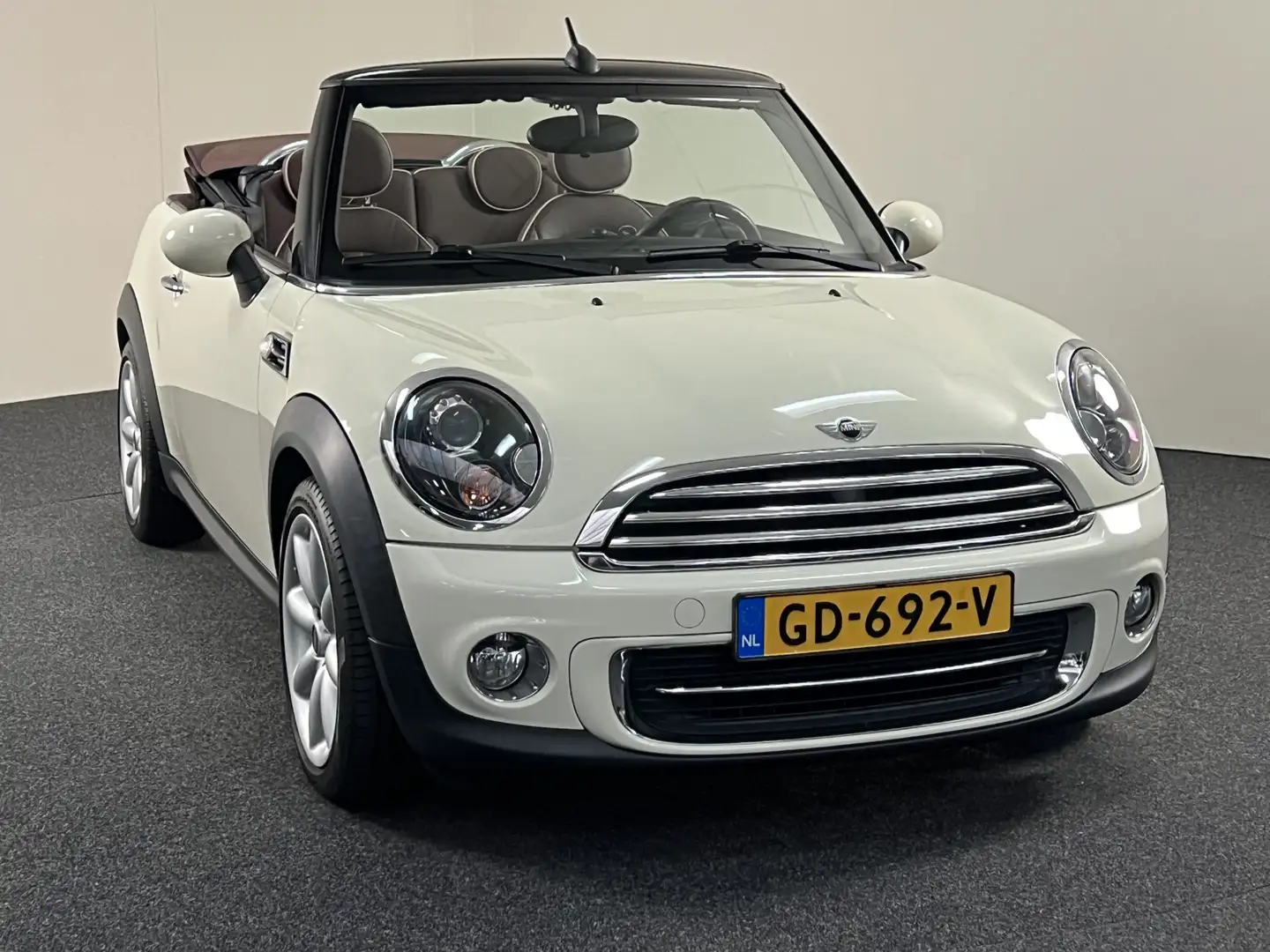 MINI Cooper Cabrio Mini 1.6 Chrome line pakket binnen- en buiten / Sm Wit - 2