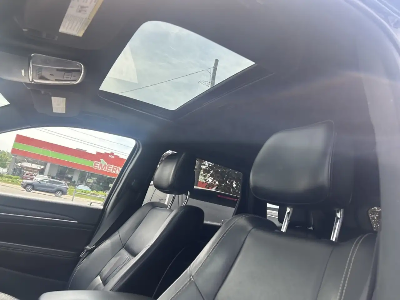 Jeep Grand Cherokee снимка Jeep Grand Cherokee