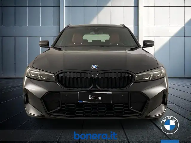 BMW 3 Series view 3