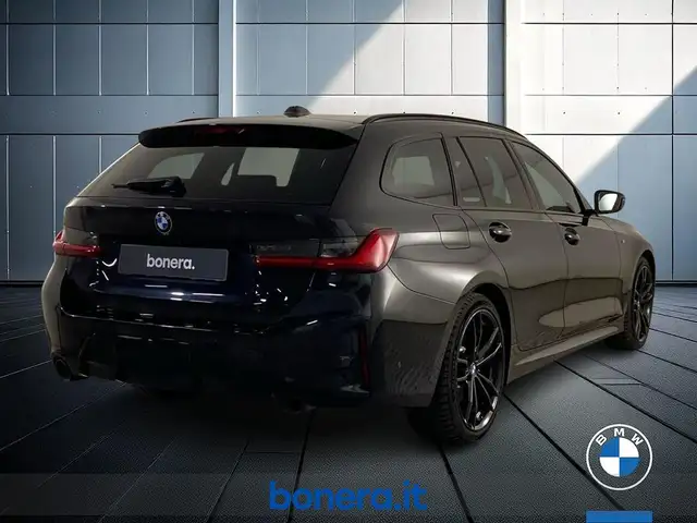 BMW 3 Series view 6