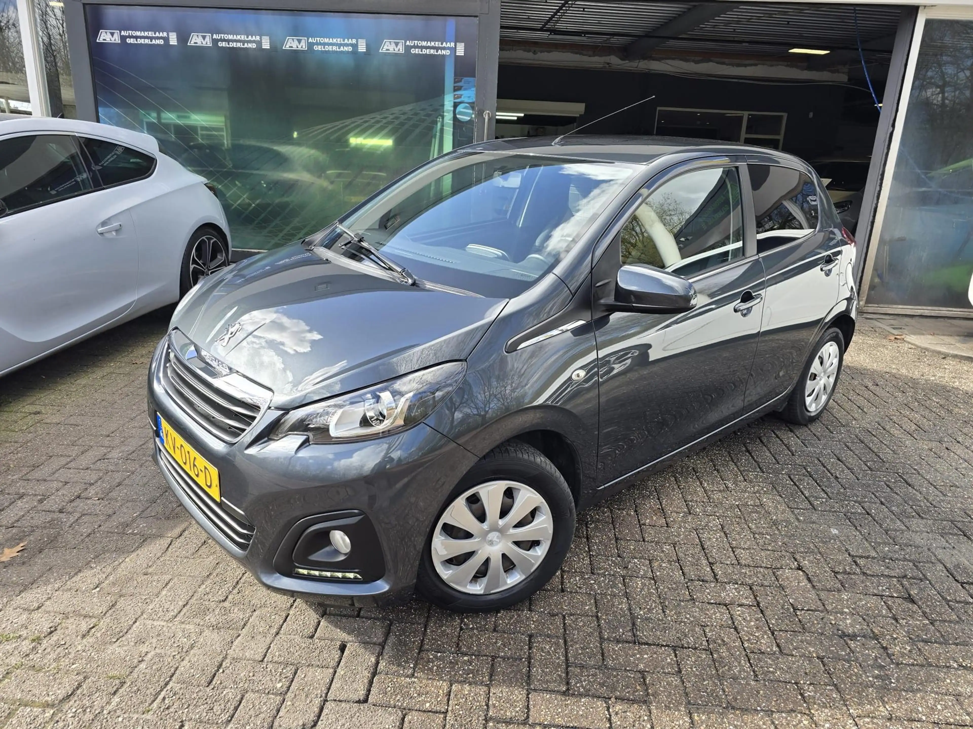 Peugeot 108 1.0 VTi Active | AUTOMAAT | 2E EIGENAAR | 12MND GA