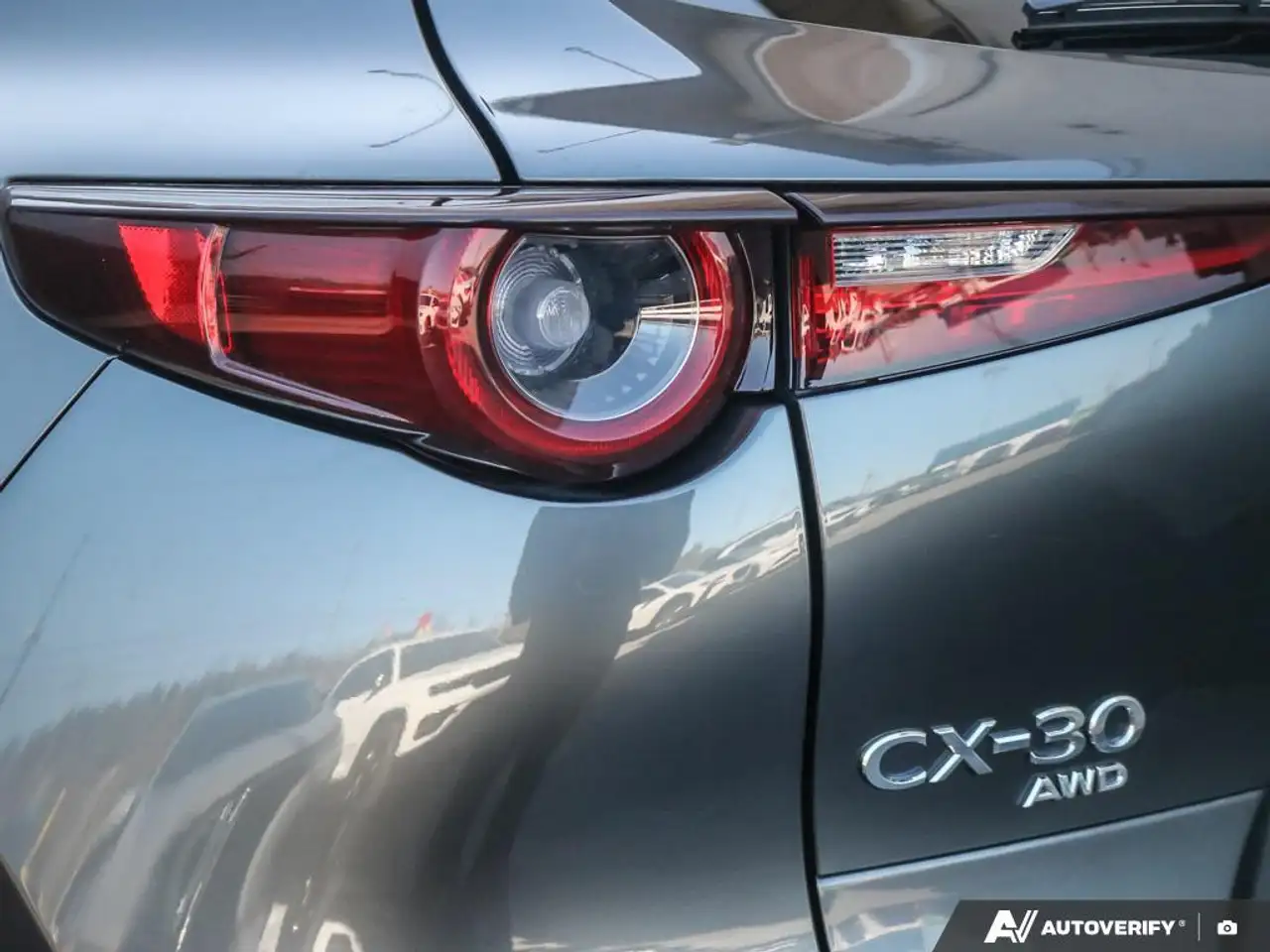 Mazda CX-30 photo Mazda CX-30