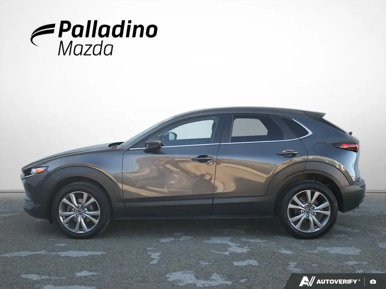 Mazda CX-30 photo Mazda CX-30
