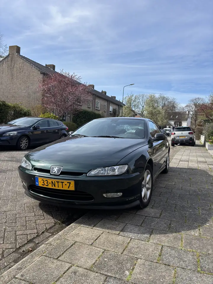 Peugeot 406