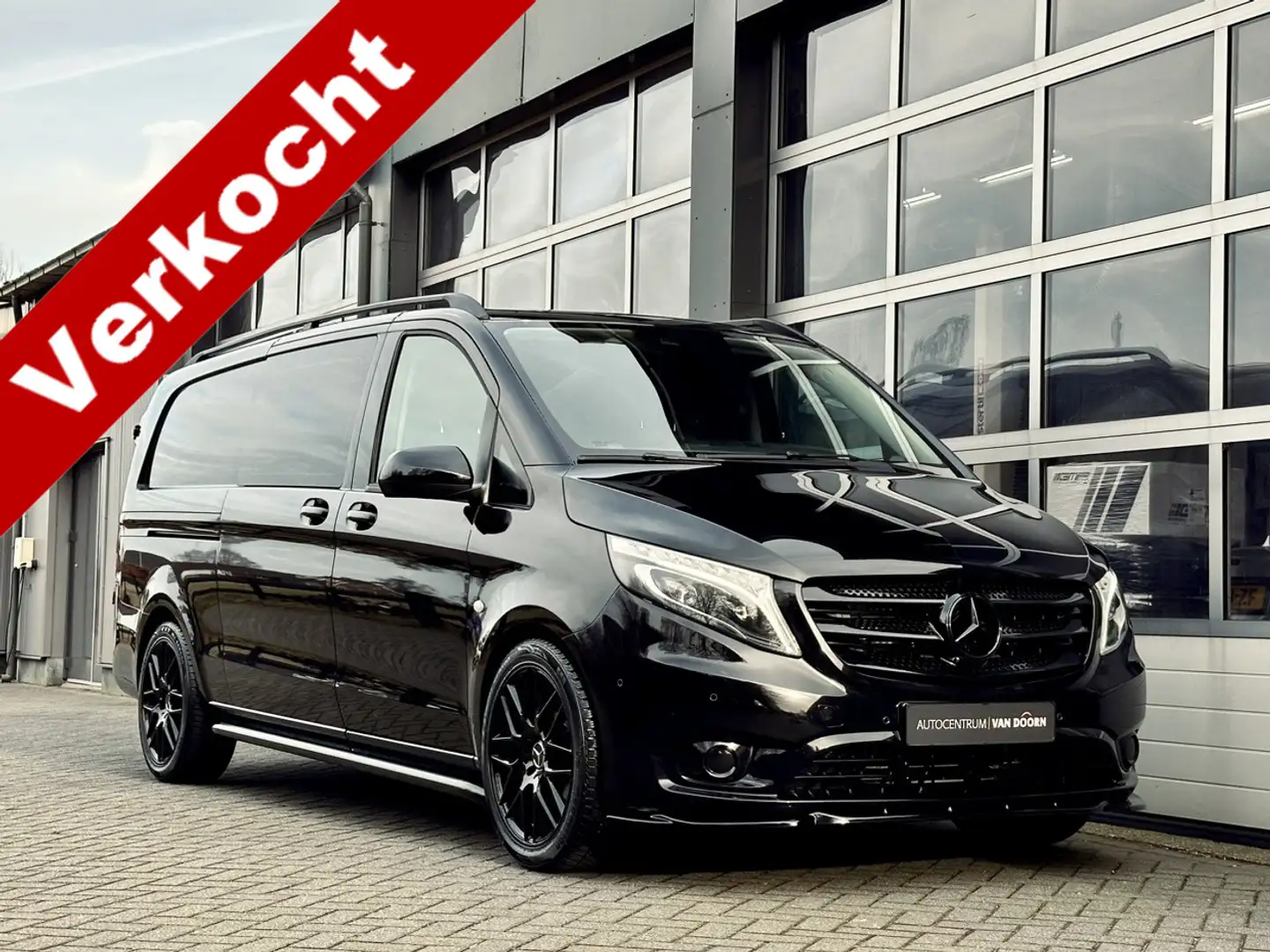 Mercedes-Benz Vito 116 CDI | Automaat | Extra Lang | Black Line | Ach Zwart - 1