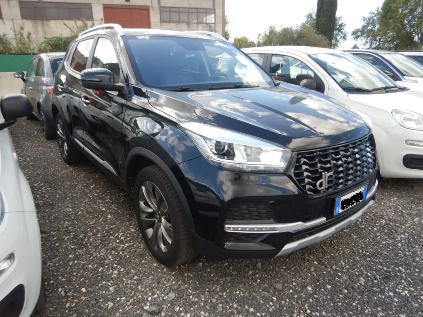 DR Automobiles DR4.0 1.5 Bi-Fuel GPL Schwarz - 2