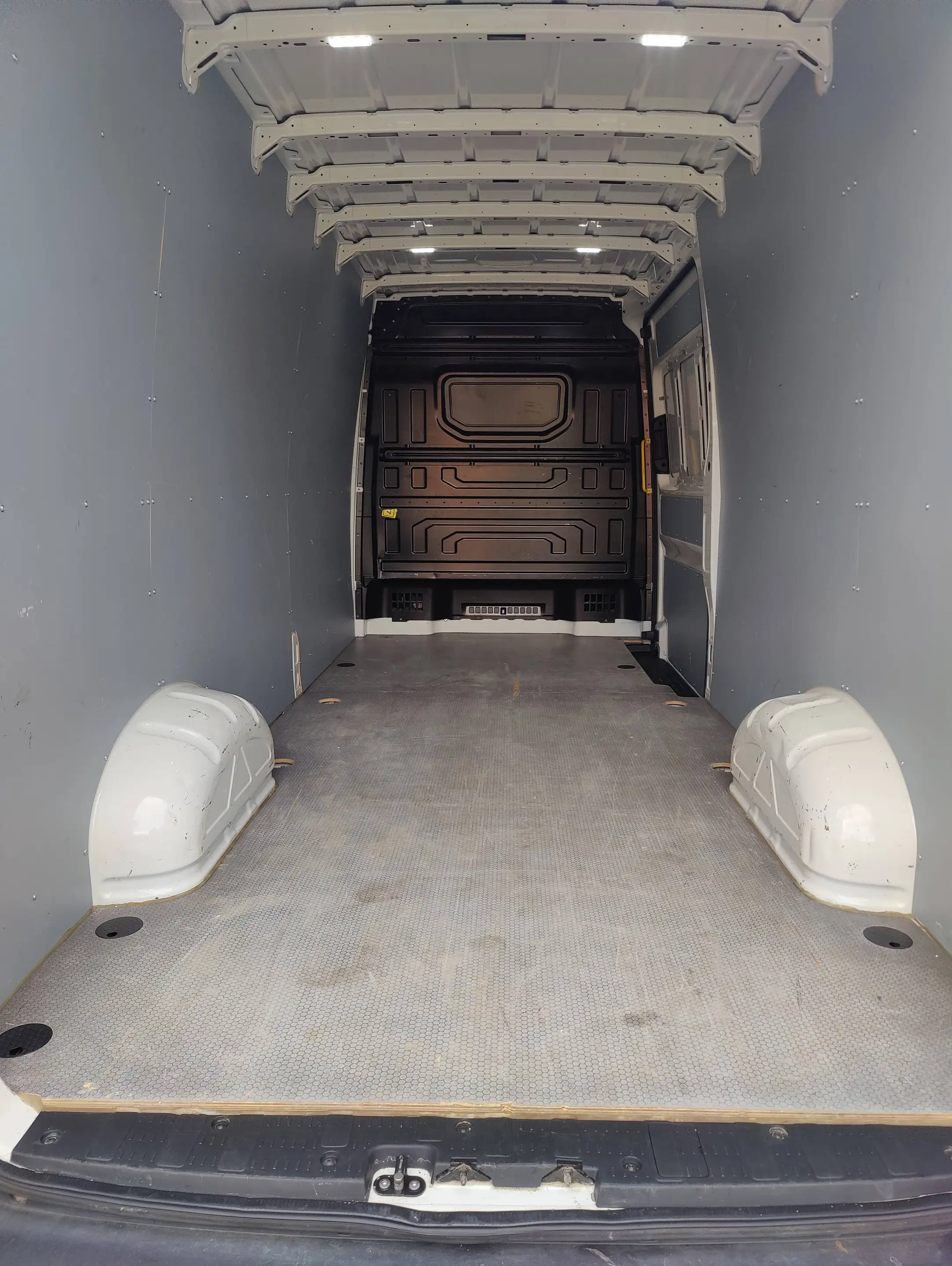Volkswagen Crafter Crafter 2.0 CR TDi L4H3 *Navigatie*Android Auto Apple Carplay* — photo 11