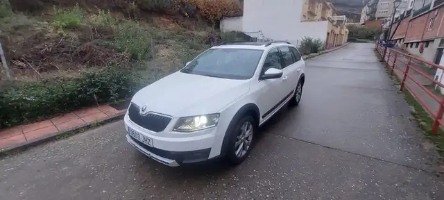 Skoda Octavia 2.0TDI RS DSG