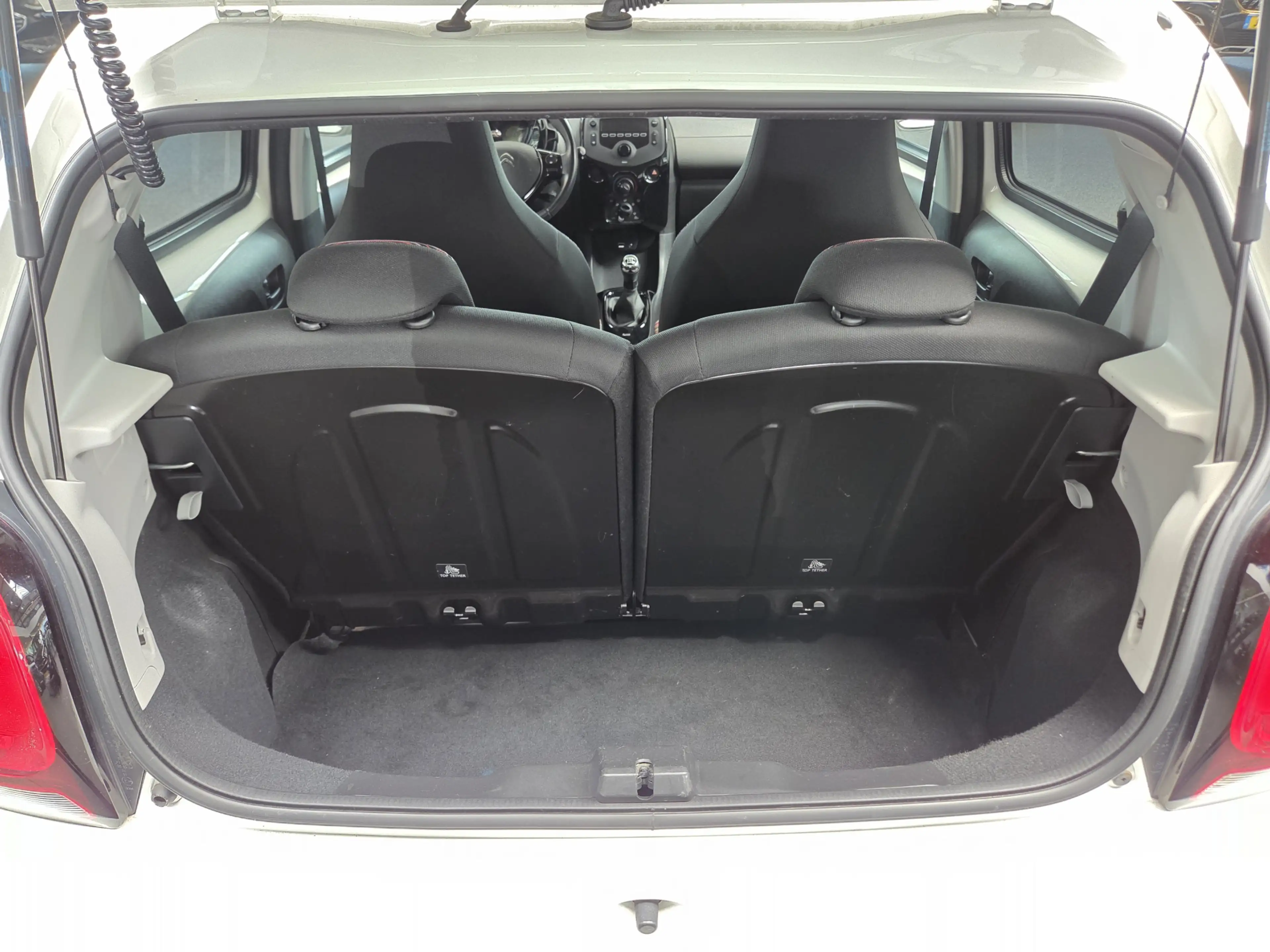 Citroen C1 1.0 VTi Feel — photo 33