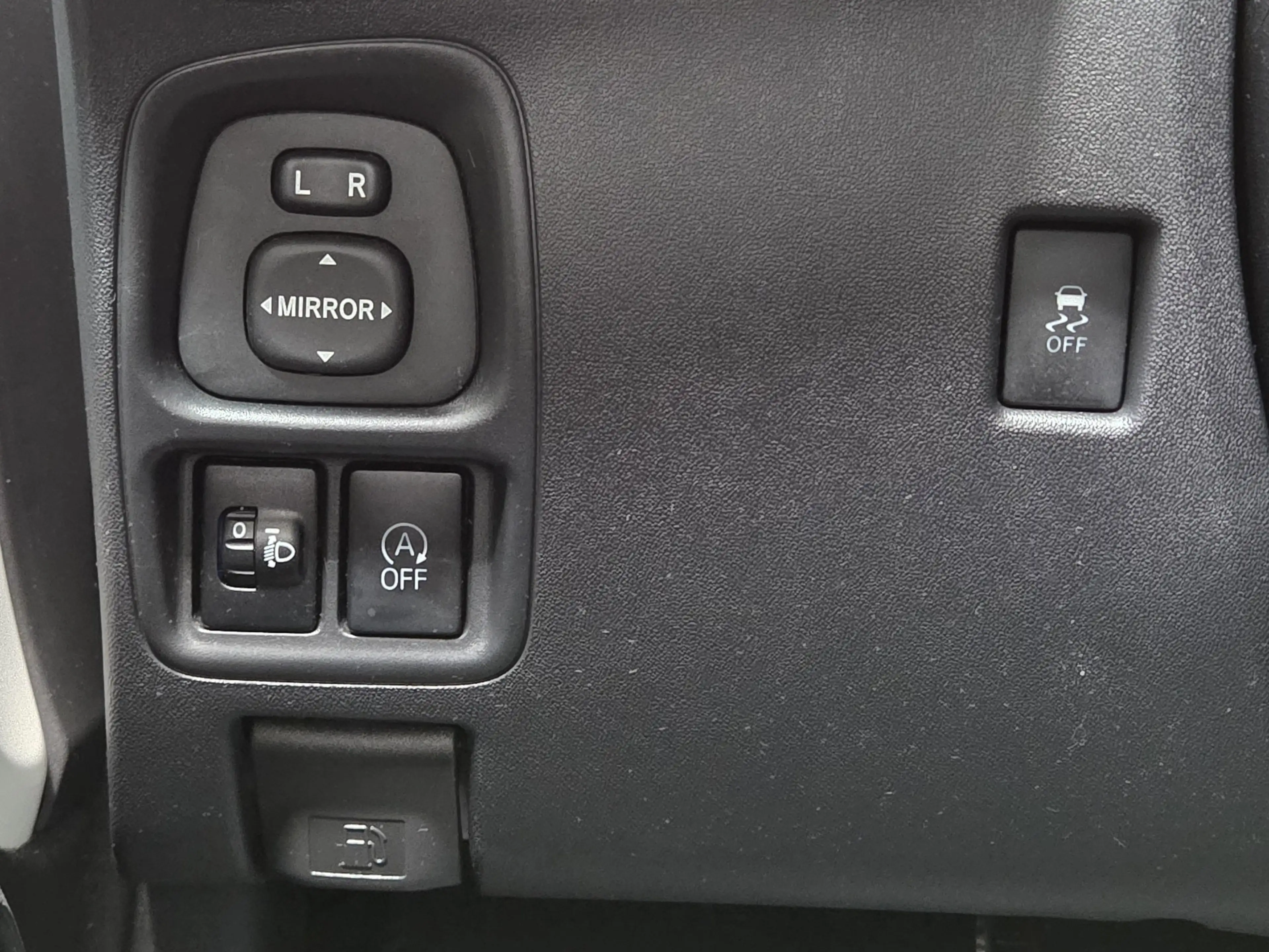 Citroen C1 1.0 VTi Feel — photo 20