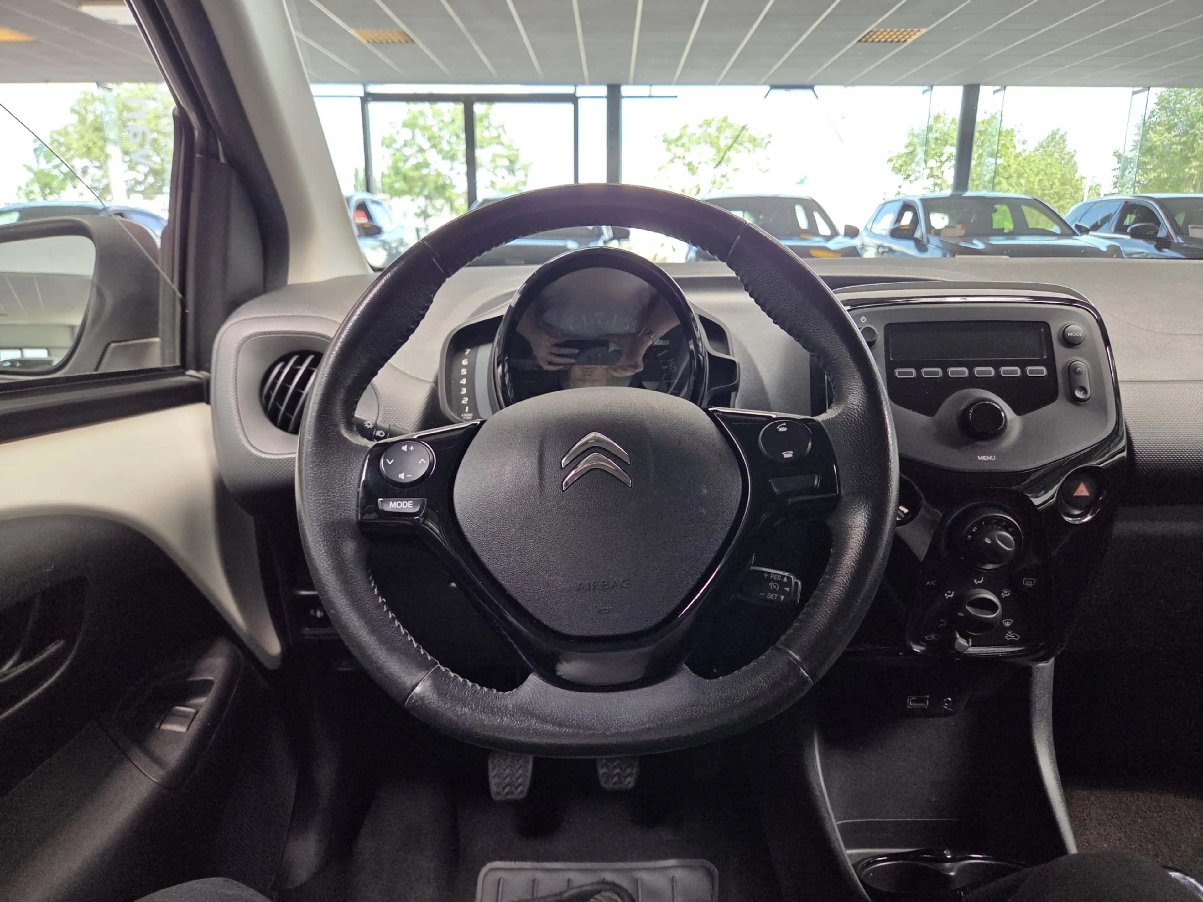 Citroen C1 1.0 VTi Feel — photo 18