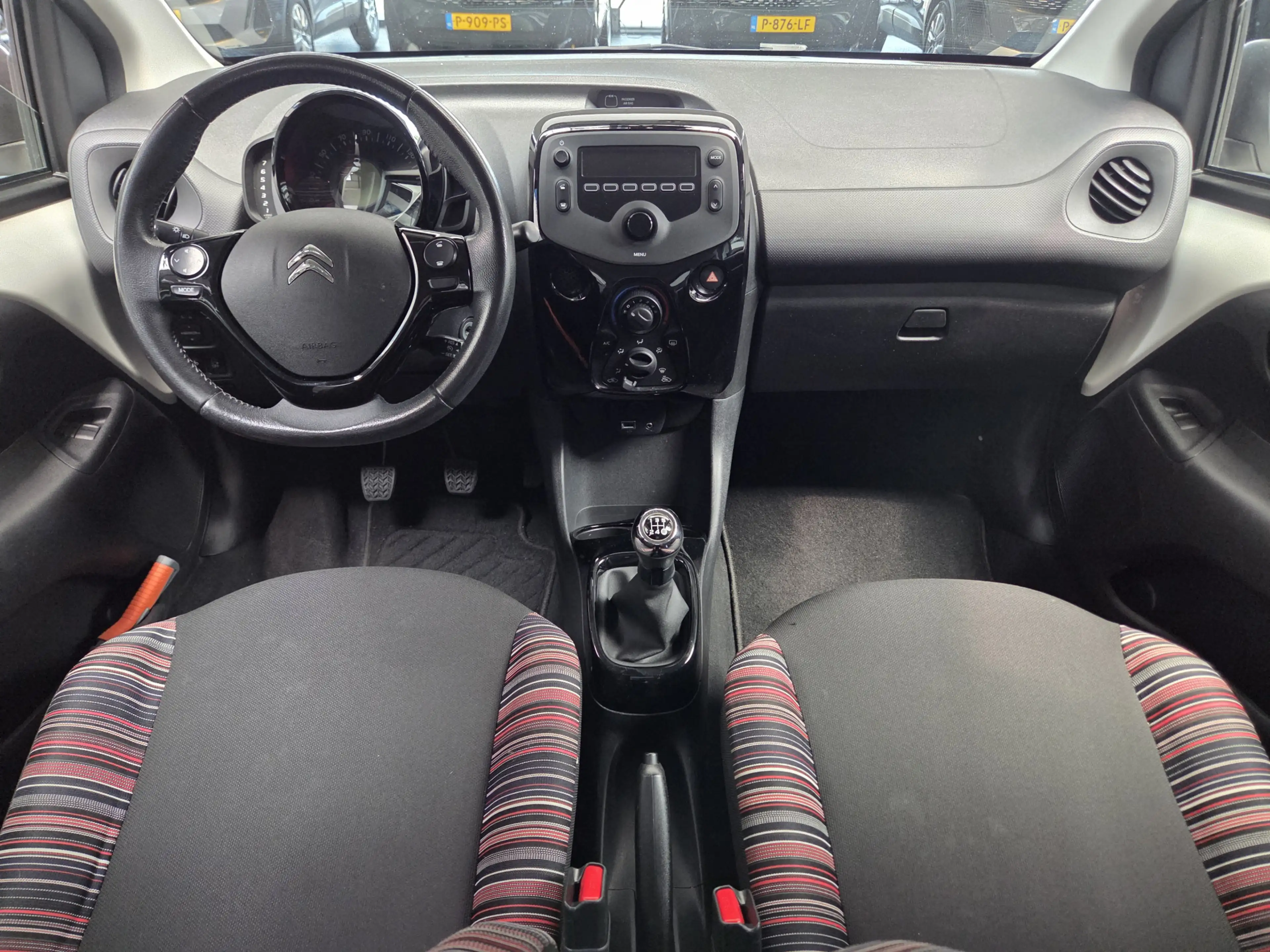 Citroen C1 1.0 VTi Feel — photo 14