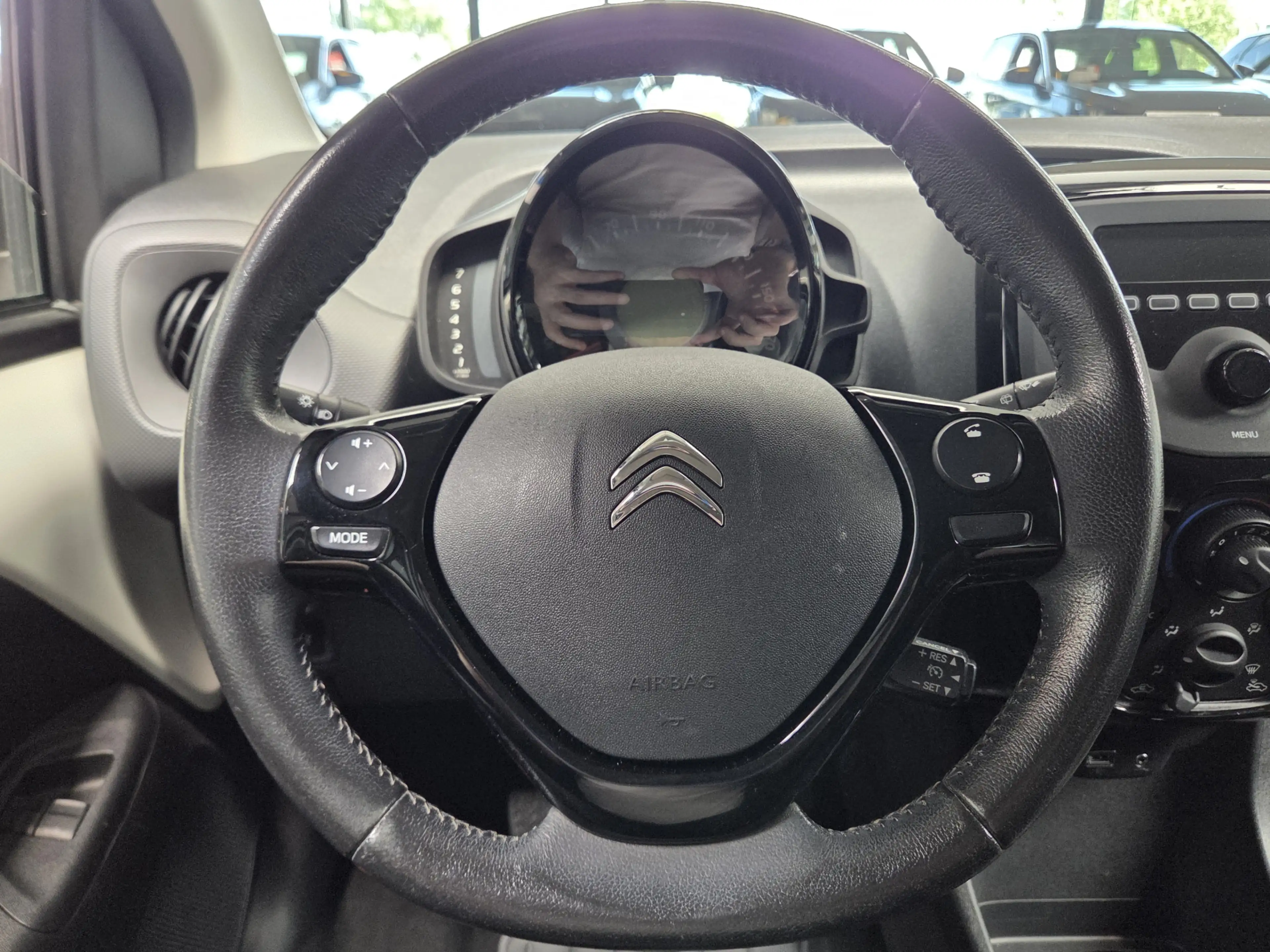 Citroen C1 1.0 VTi Feel — photo 21
