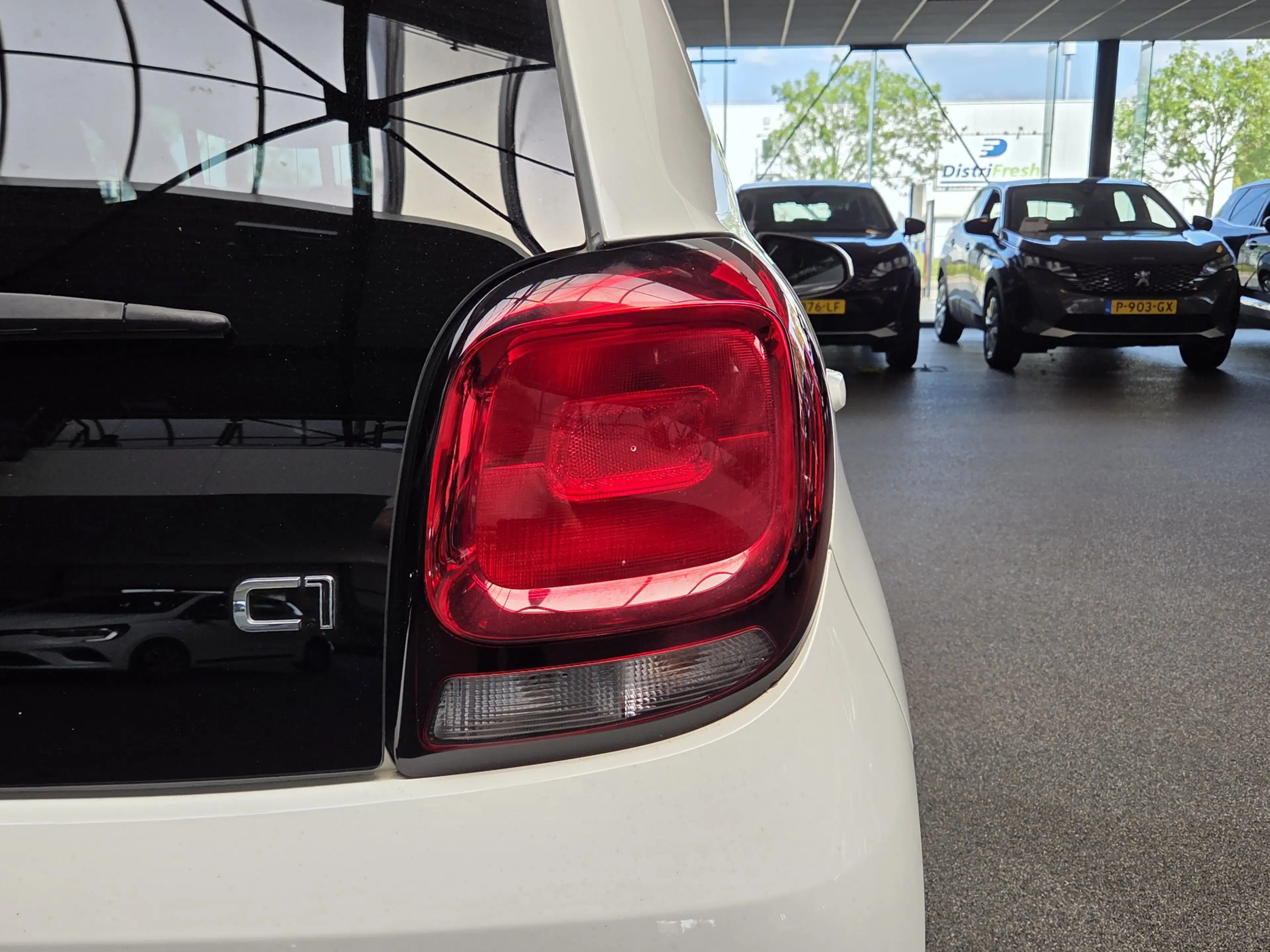 Citroen C1 1.0 VTi Feel — photo 10