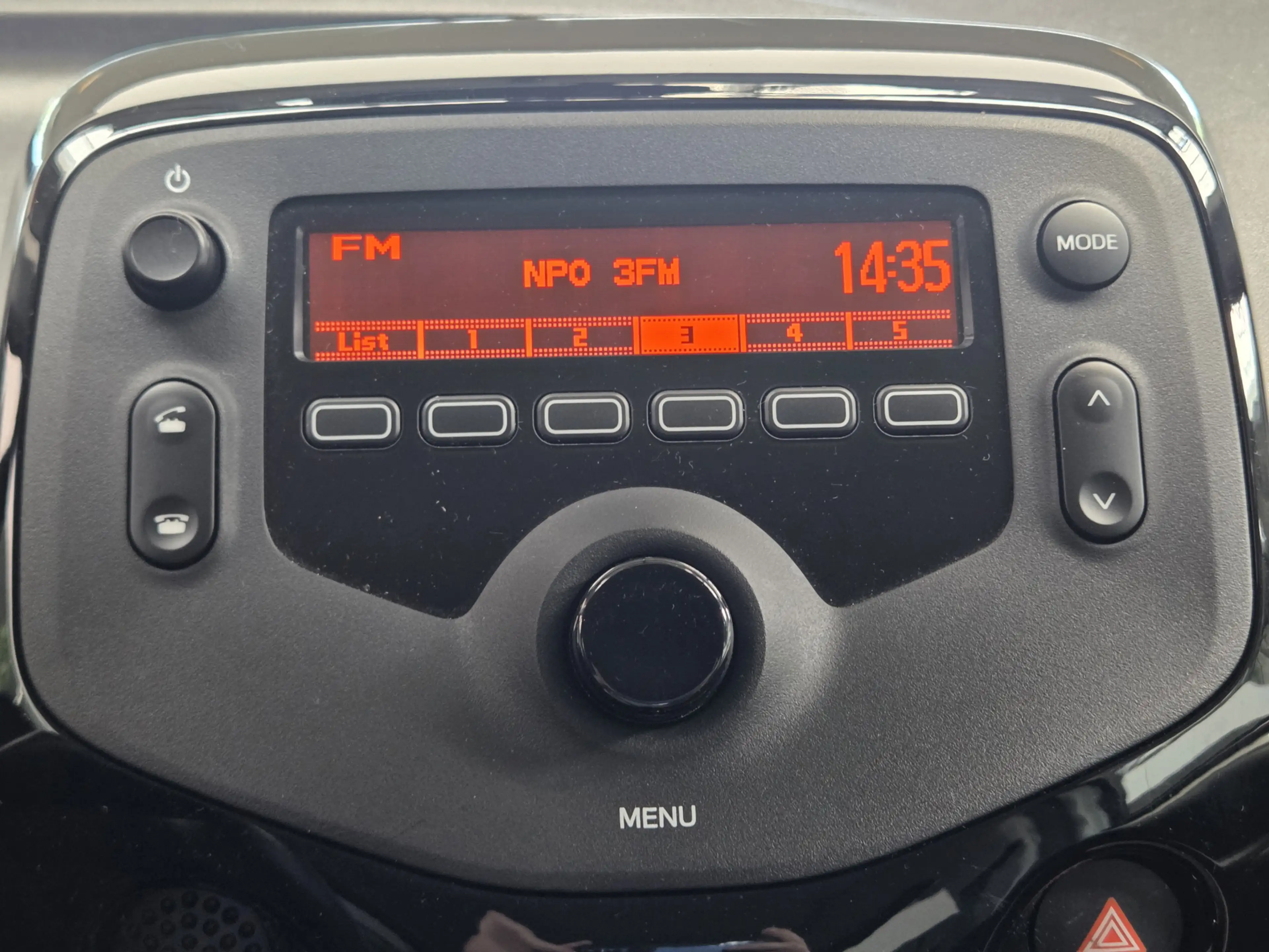 Citroen C1 1.0 VTi Feel — photo 29