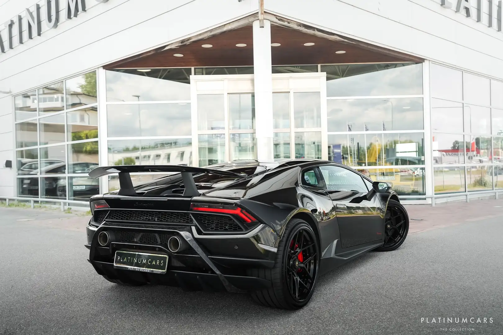 Lamborghini Huracán Performante LP 640-4 V10 640 ch - Lift - Carbone Noir - 2