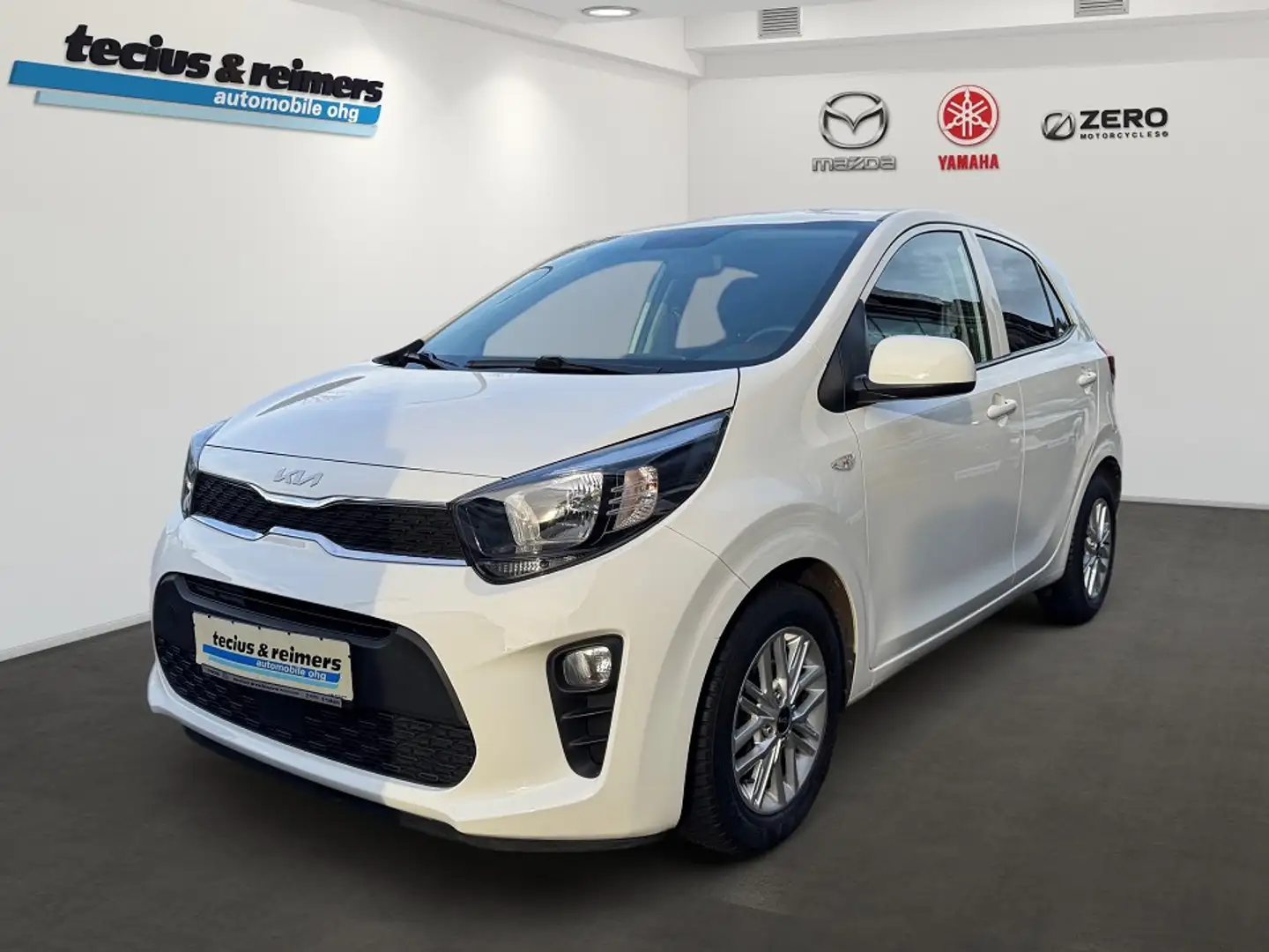 Kia Picanto 1.0 Dream Team - Ganzjahresreifen Weiß - 1