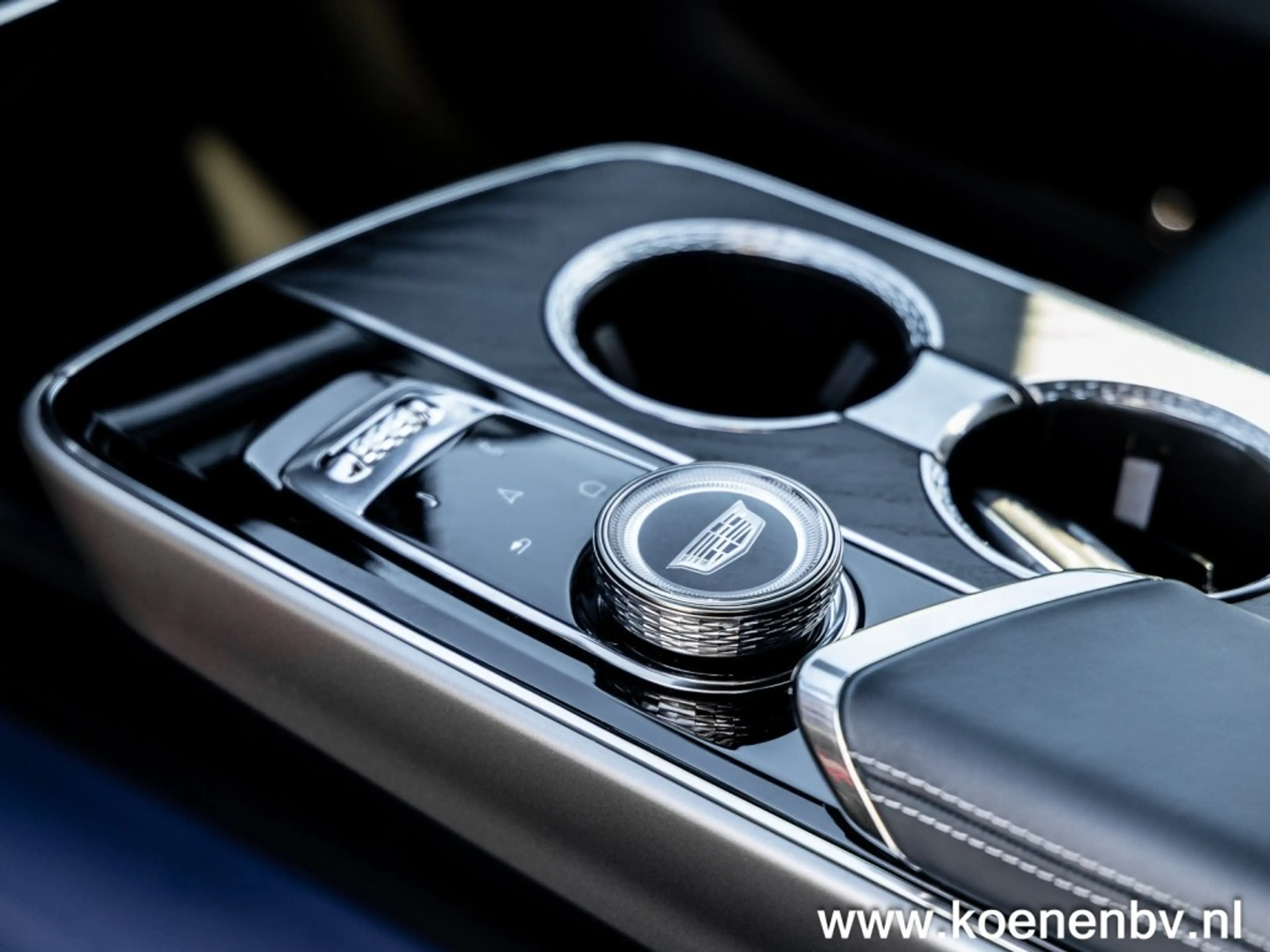 Cadillac Lyriq Luxury Level 3 600 E4 AWD 528PK EV/ 530 KM WLTP Ac — photo 37