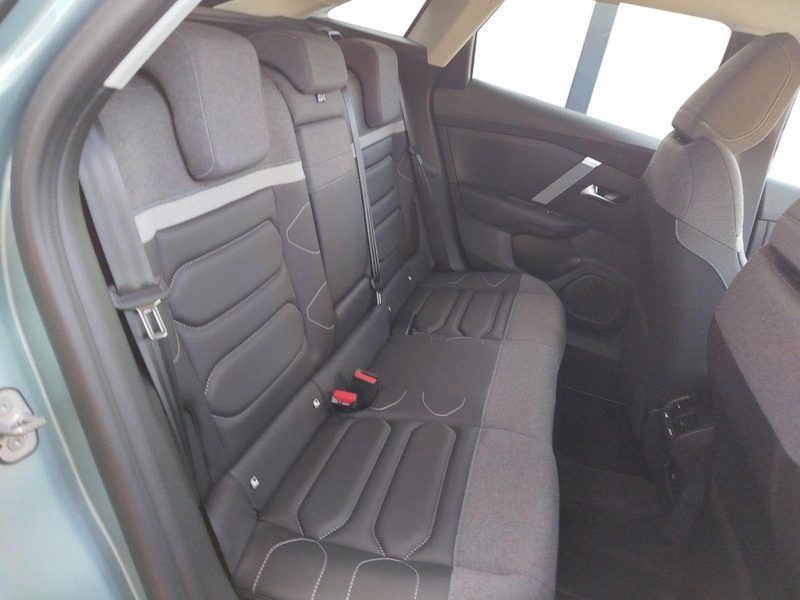 Citroen C4 Shine 1.2 12V e-THP / PureTech Metallic — photo 10