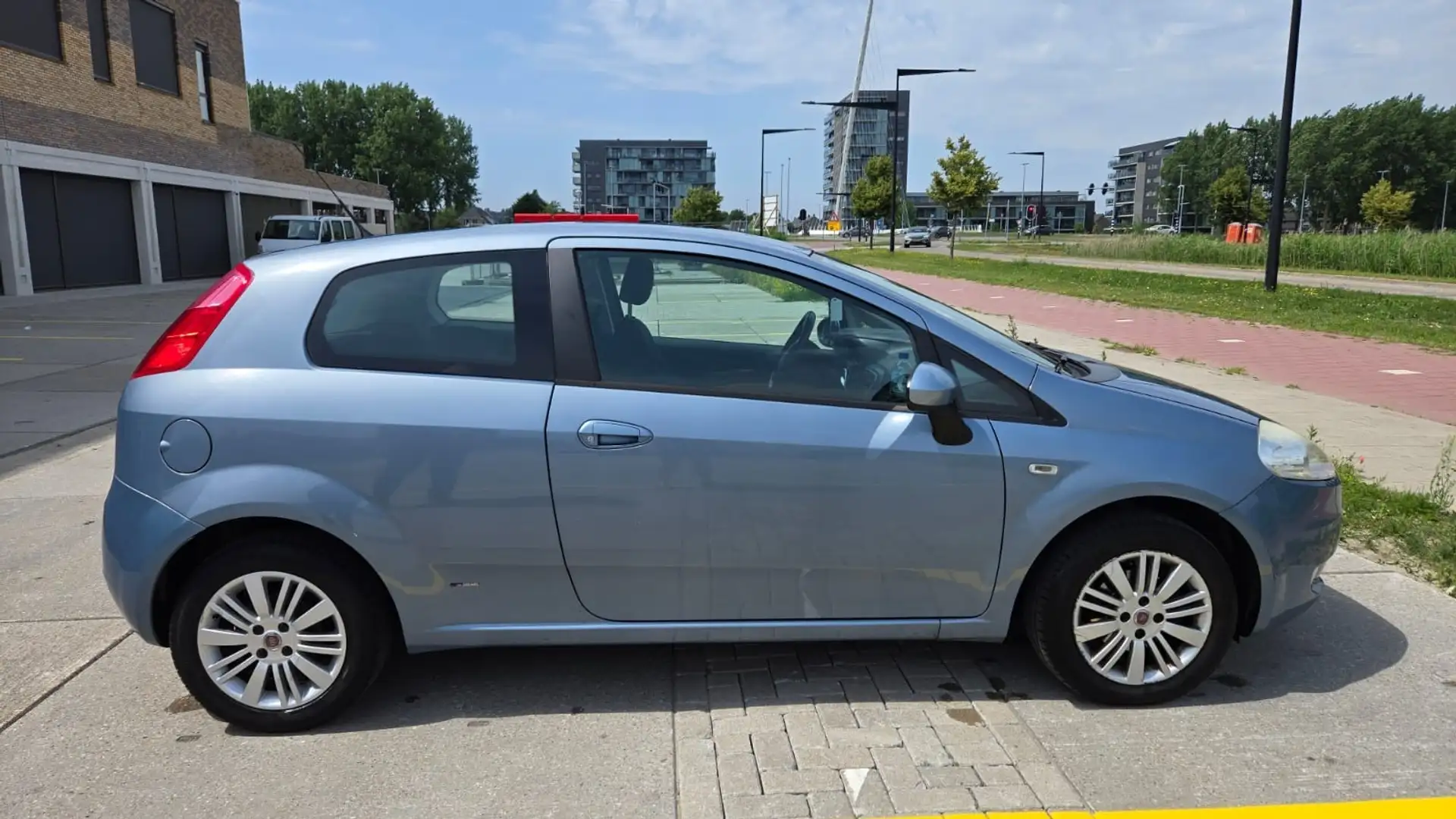 Fiat Grande Punto 1.4 8V Feel - 2