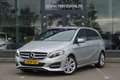 Mercedes-Benz B 180 AMBITION Style l Facelift uitvoering l Xenon l PTS Grijs - thumbnail 10