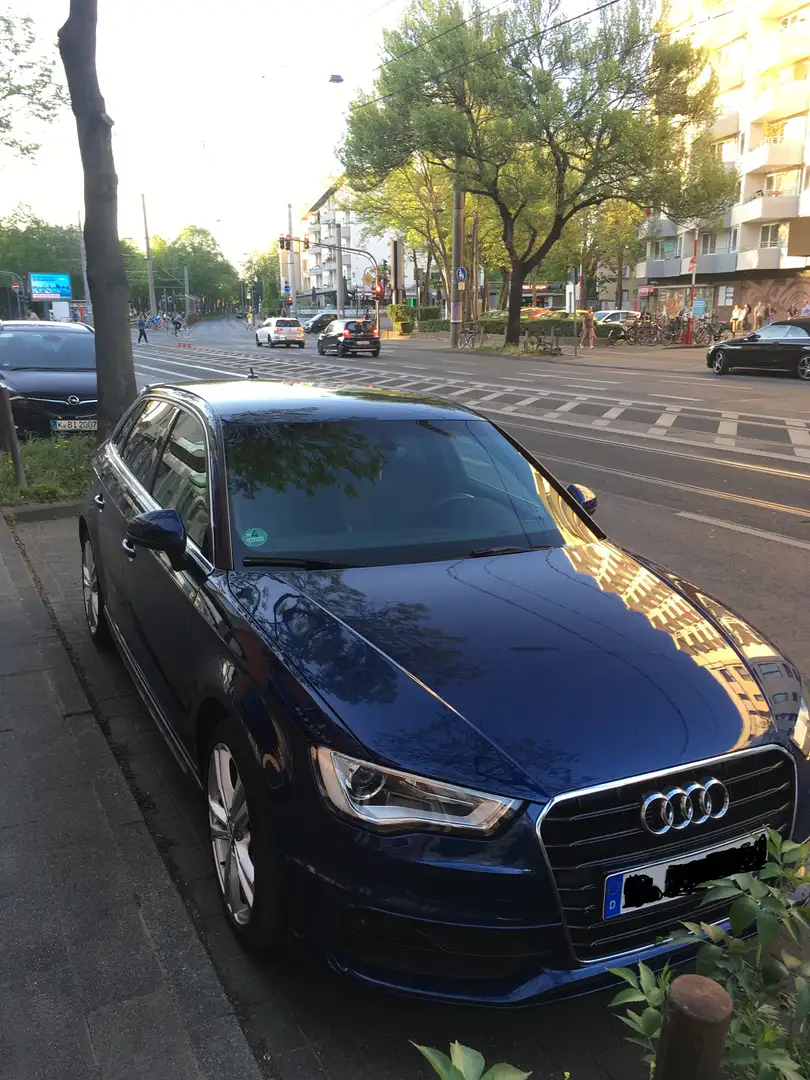 Audi A3 A3 Sportback g-tron 1.4 TFSI Sportback S line Modrá - 1
