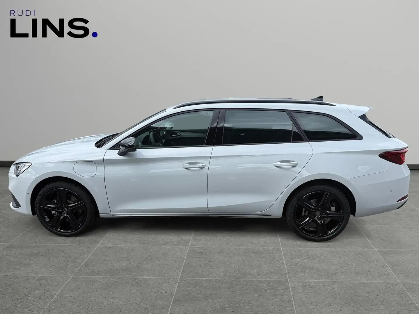 SEAT Leon FR e-HYBRID 150/204 DSG Weiß - 2