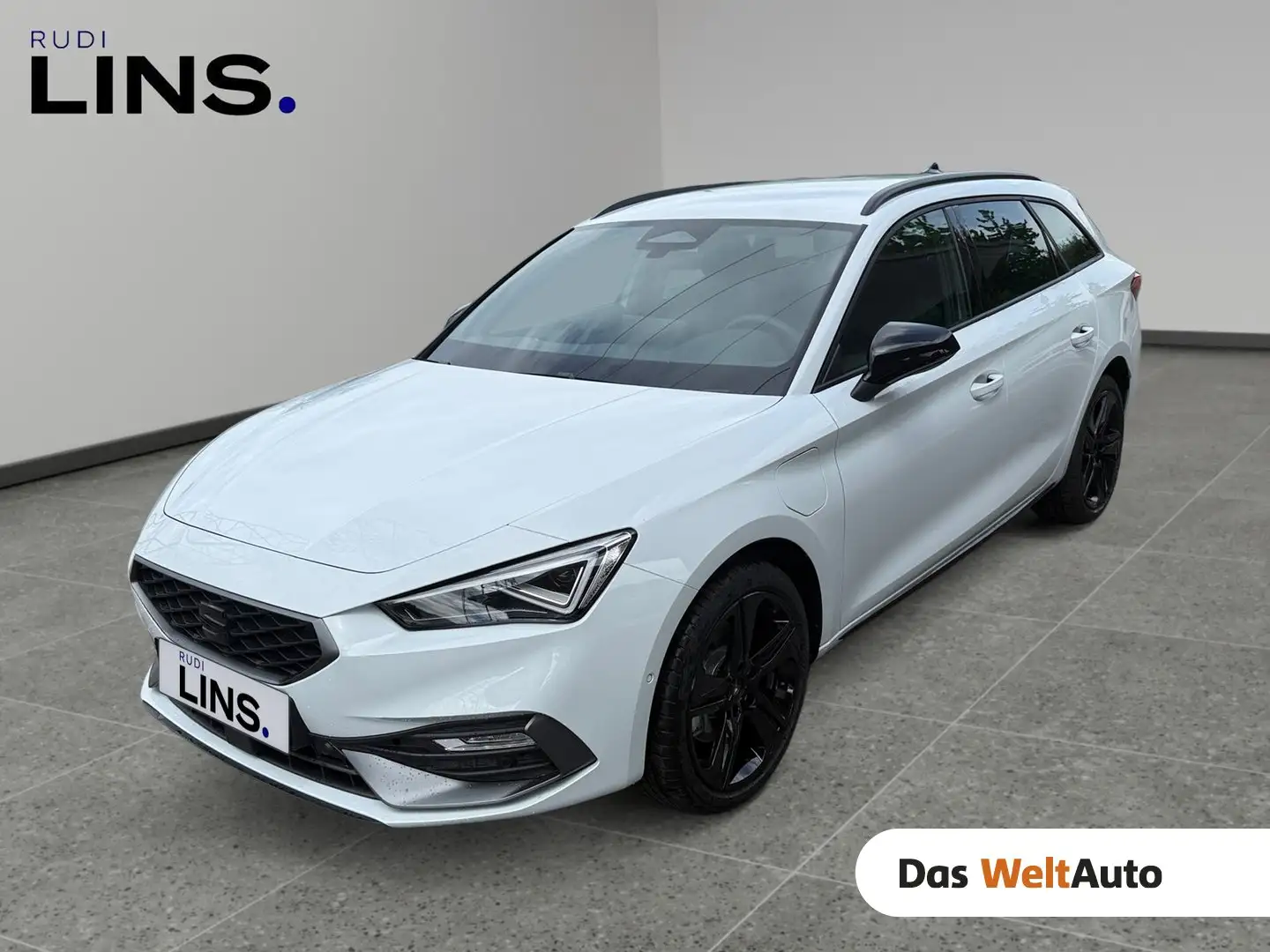 SEAT Leon FR e-HYBRID 150/204 DSG Weiß - 1