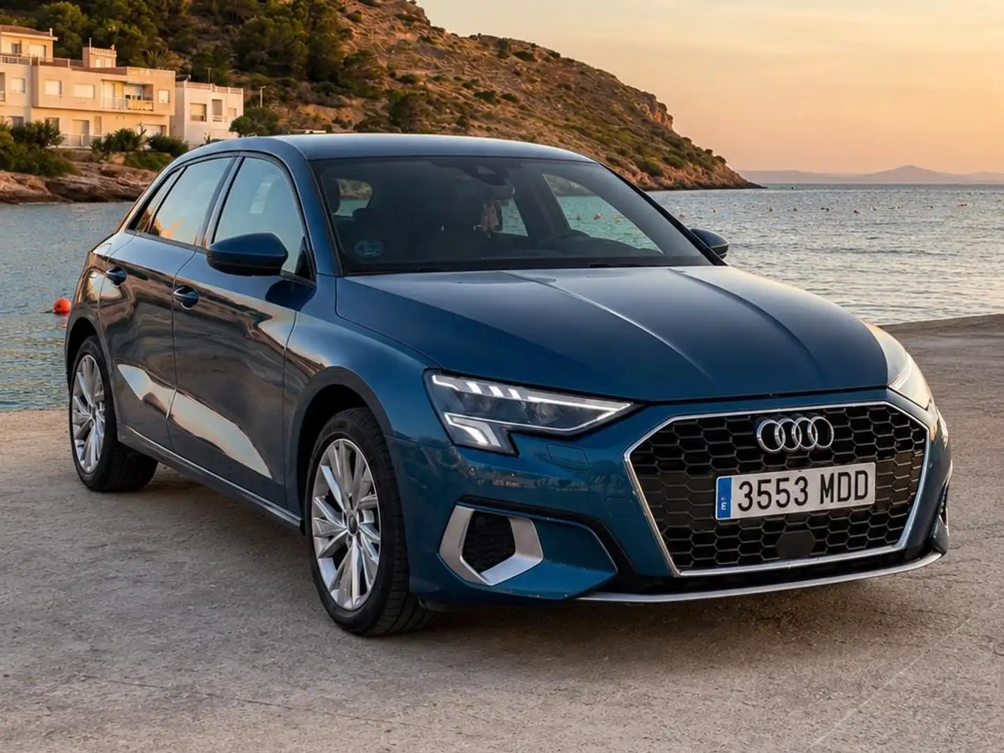 Audi A3 A3 Sportback 30 TFSI Advanced S tronic Advanced Azul - 2