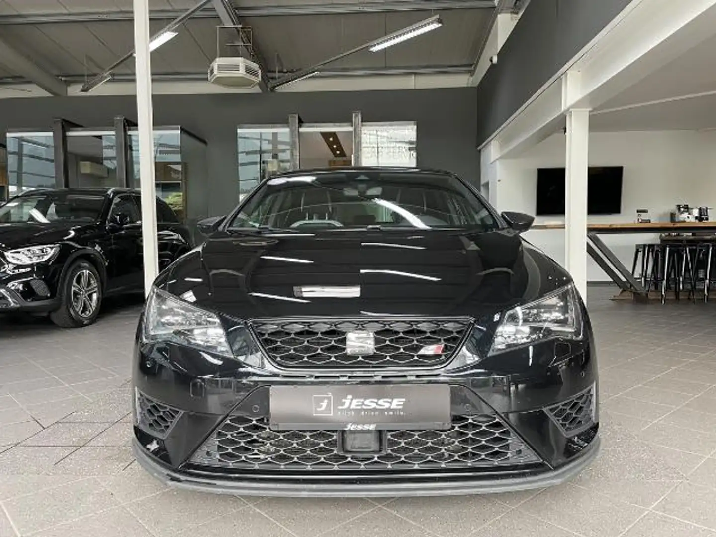 SEAT Leon 2.0 TSI Cupra 290 Dynamic LED ACC RCam Schwarz - 2