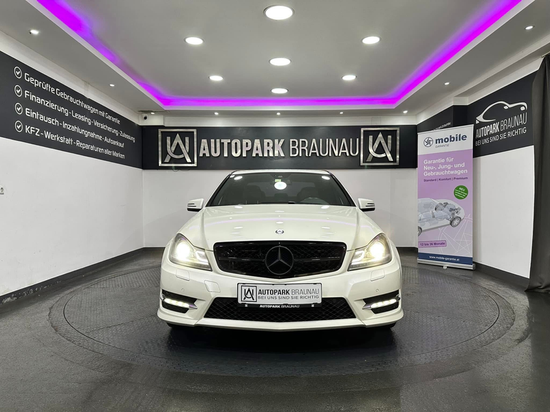 Mercedes-Benz C 250 CGI AMG-LINE PLUS Aut. *DESIGNO*H&K*MEMORY* — photo 9
