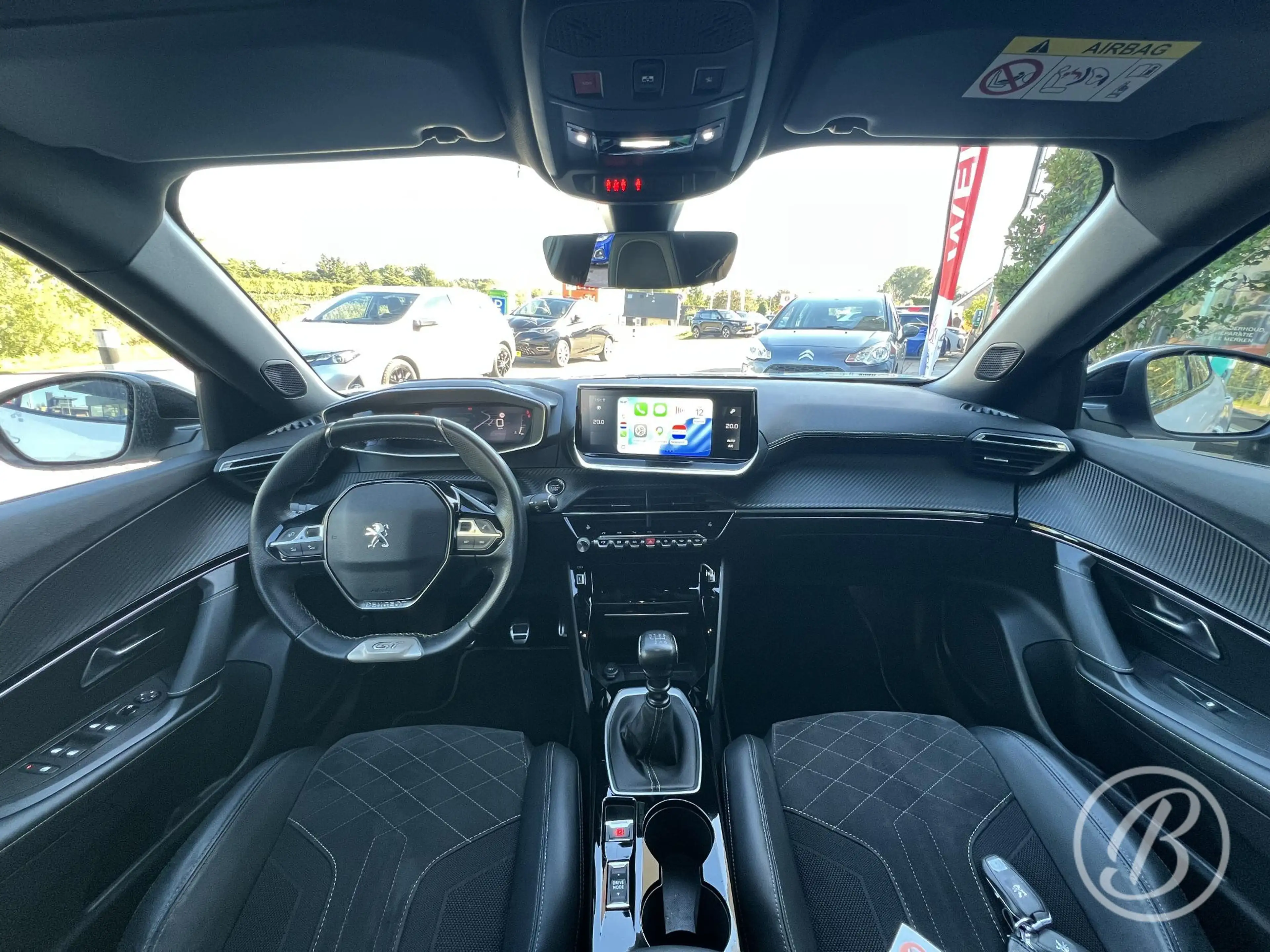 Peugeot 2008 1.2 Turbo 130 pk GT Pack | Panoramadak — photo 8