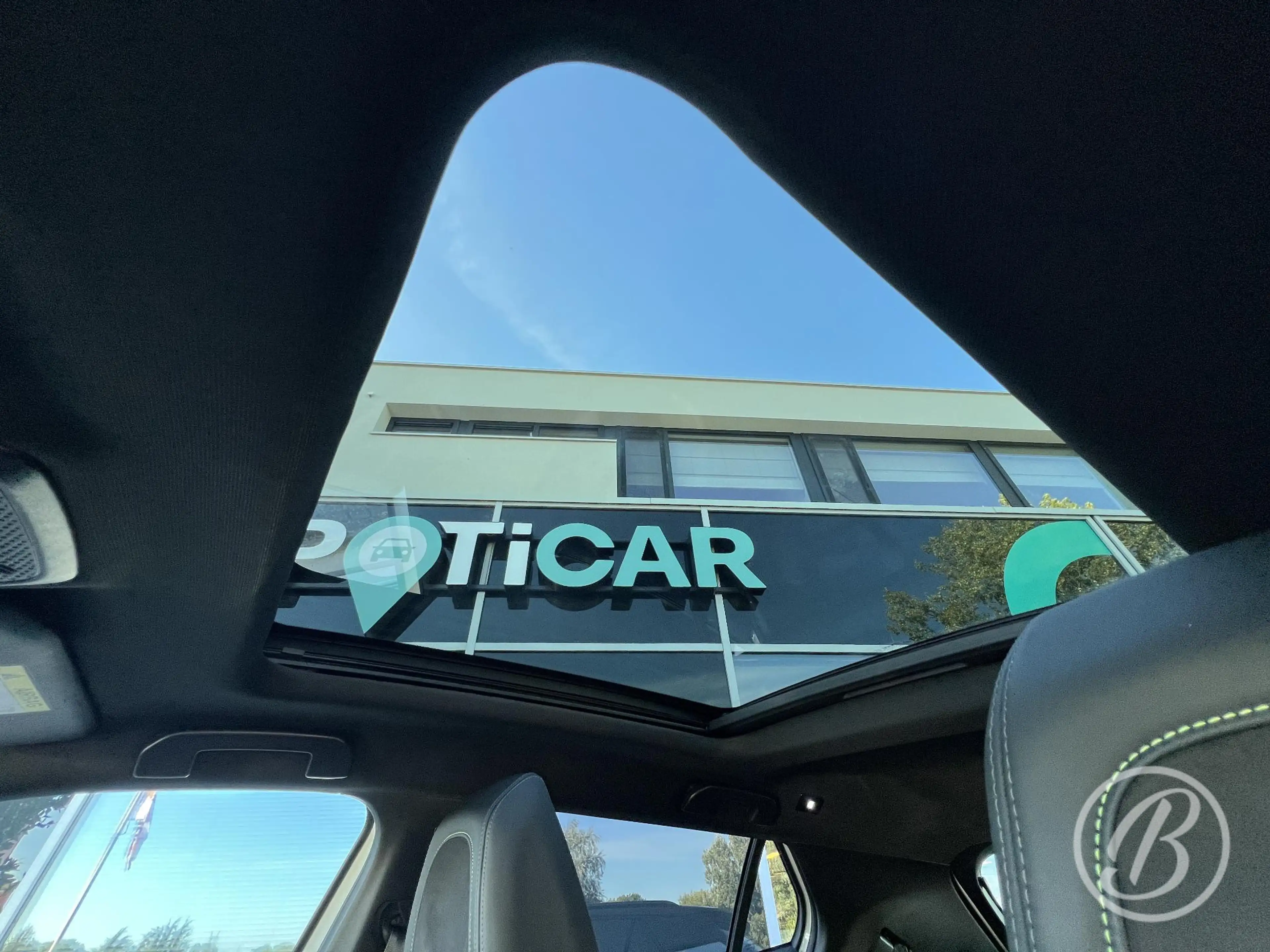 Peugeot 2008 1.2 Turbo 130 pk GT Pack | Panoramadak — photo 18