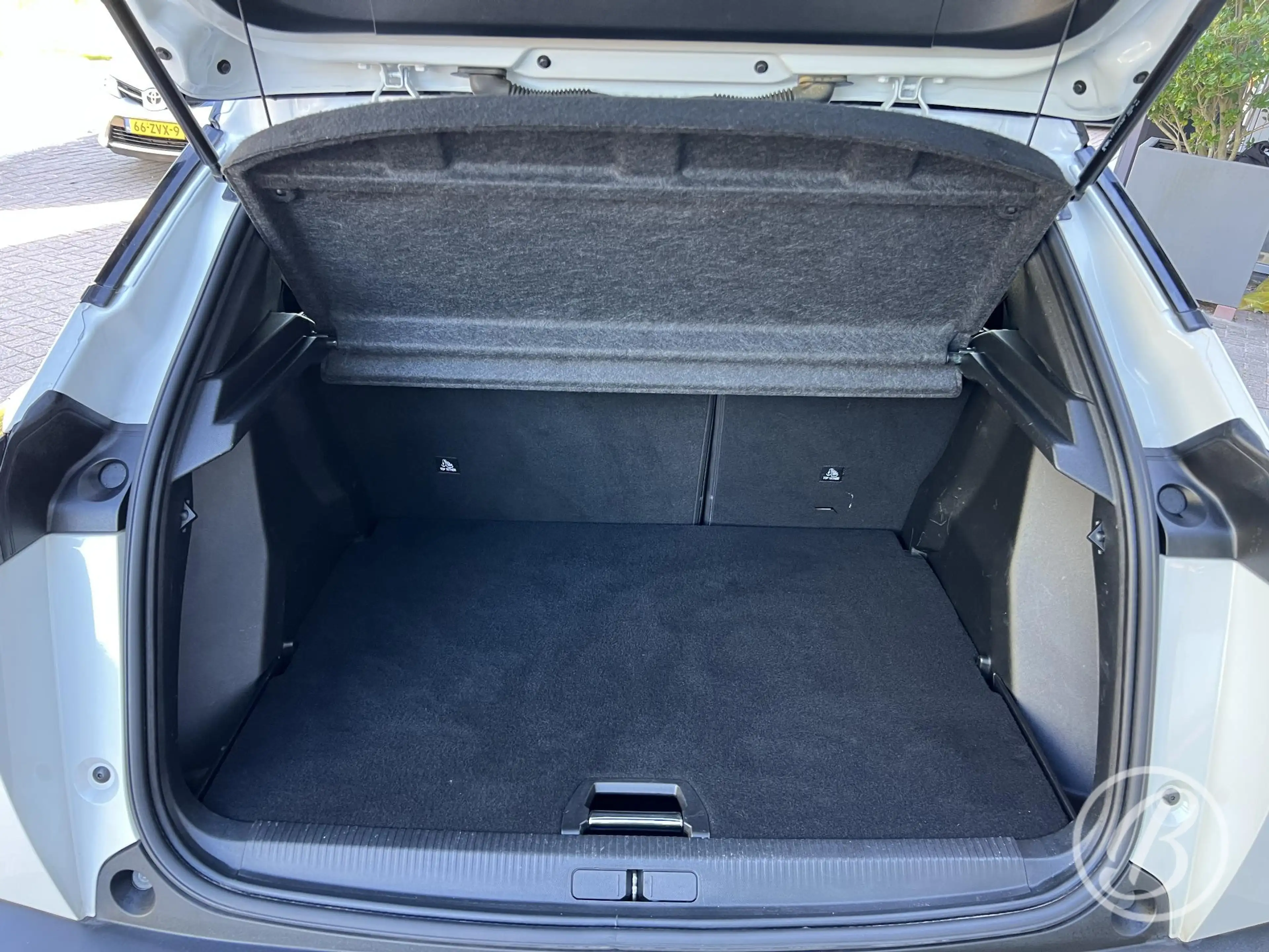 Peugeot 2008 1.2 Turbo 130 pk GT Pack | Panoramadak — photo 33