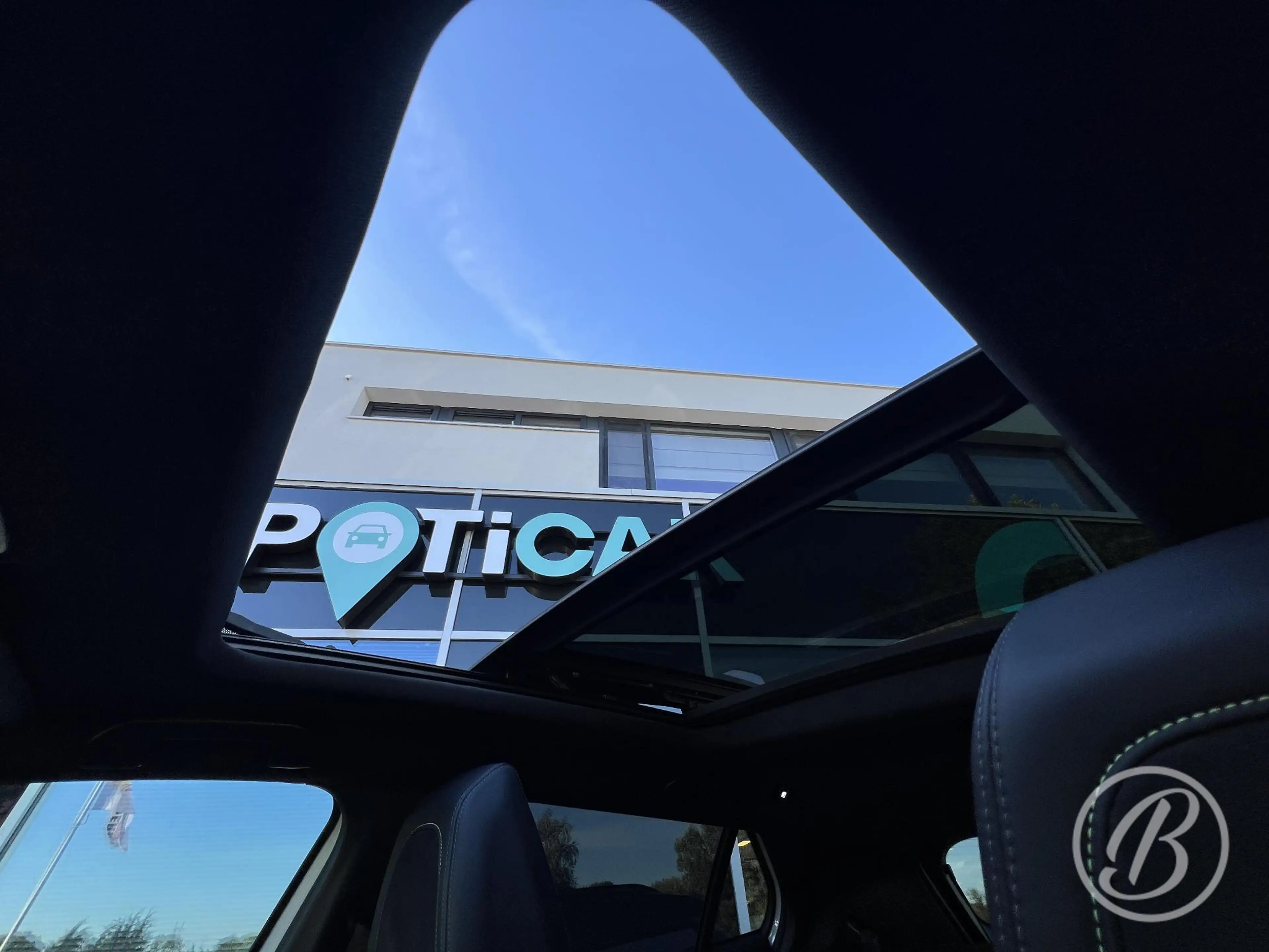 Peugeot 2008 1.2 Turbo 130 pk GT Pack | Panoramadak — photo 17