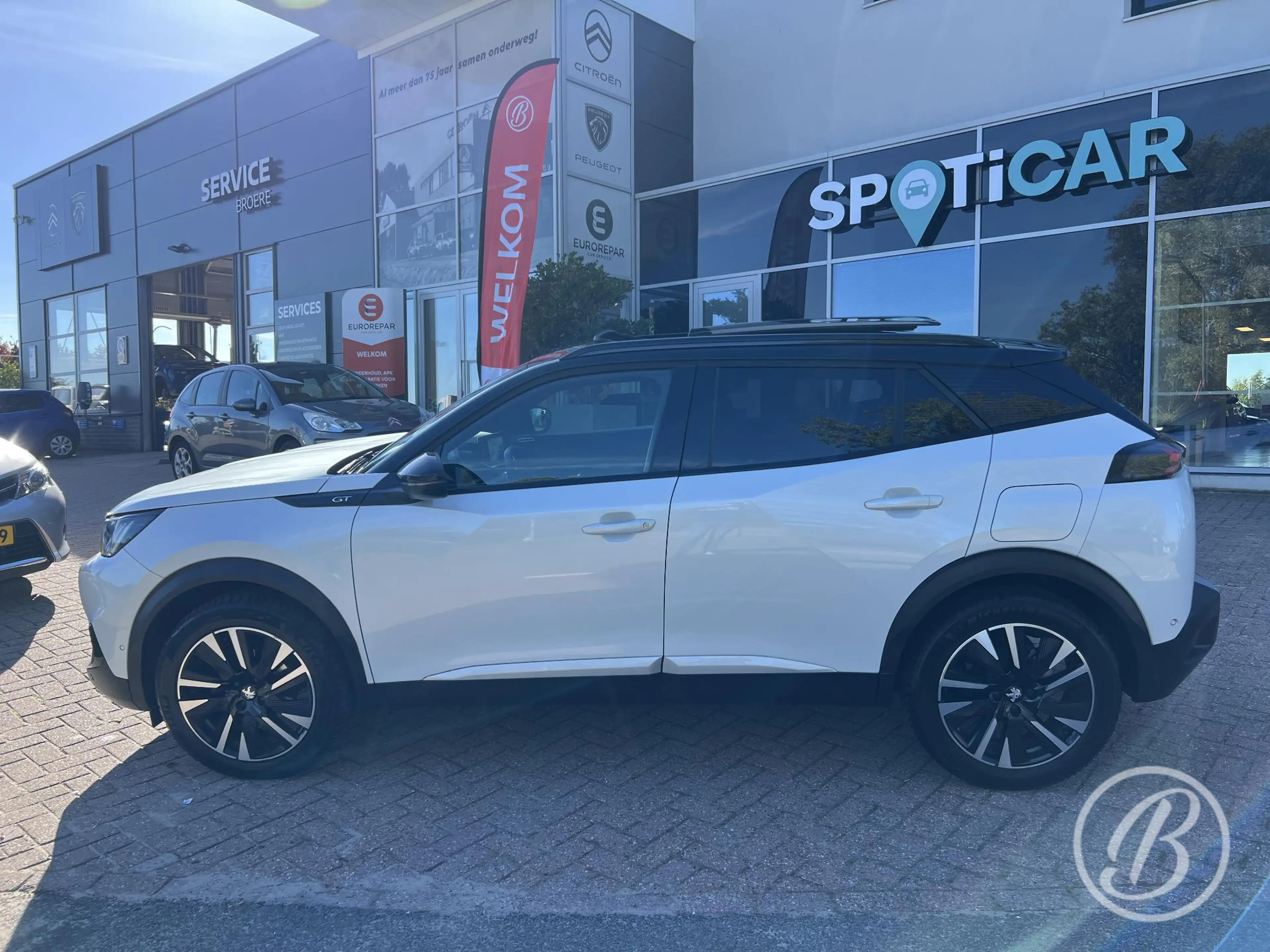 Peugeot 2008 1.2 Turbo 130 pk GT Pack | Panoramadak — photo 2