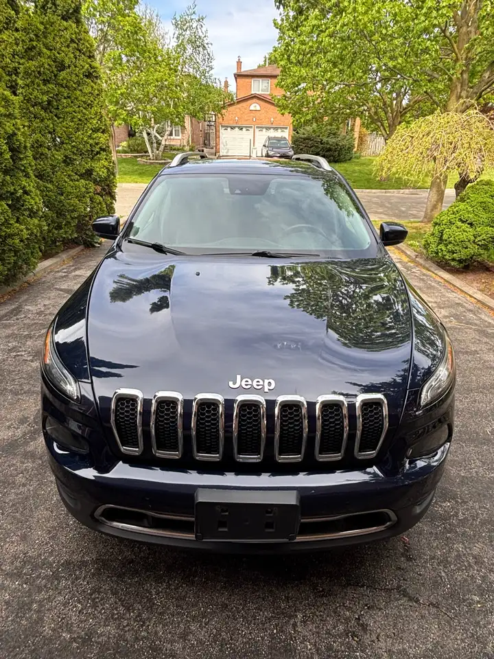 Jeep Cherokee fotografie Jeep Cherokee