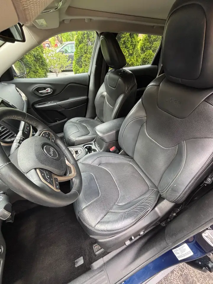 Jeep Cherokee fotografie Jeep Cherokee