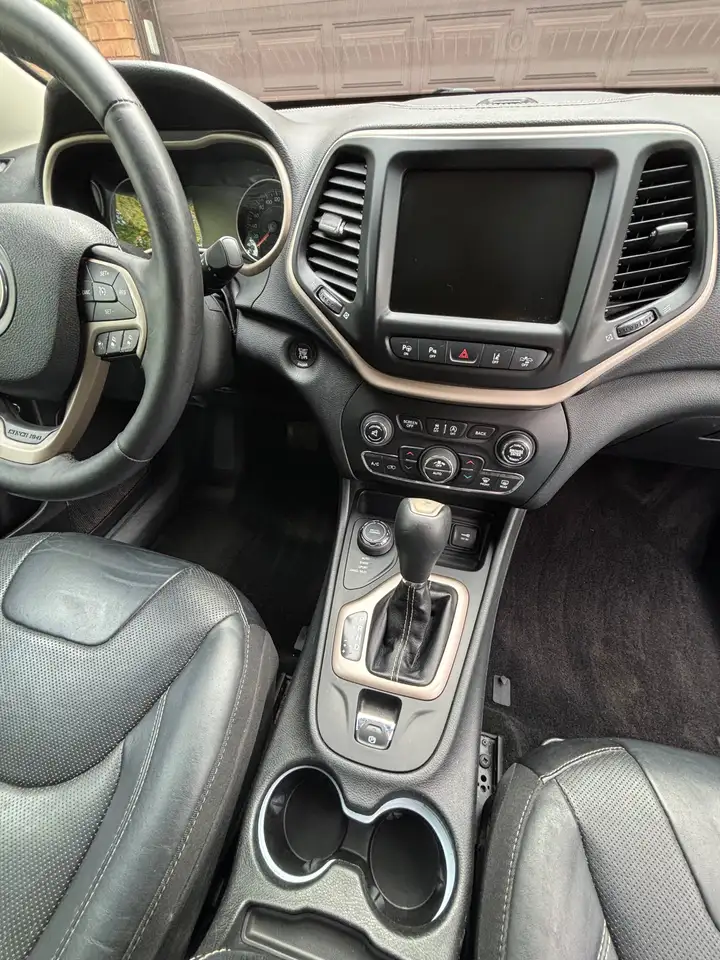 Jeep Cherokee fotografie Jeep Cherokee