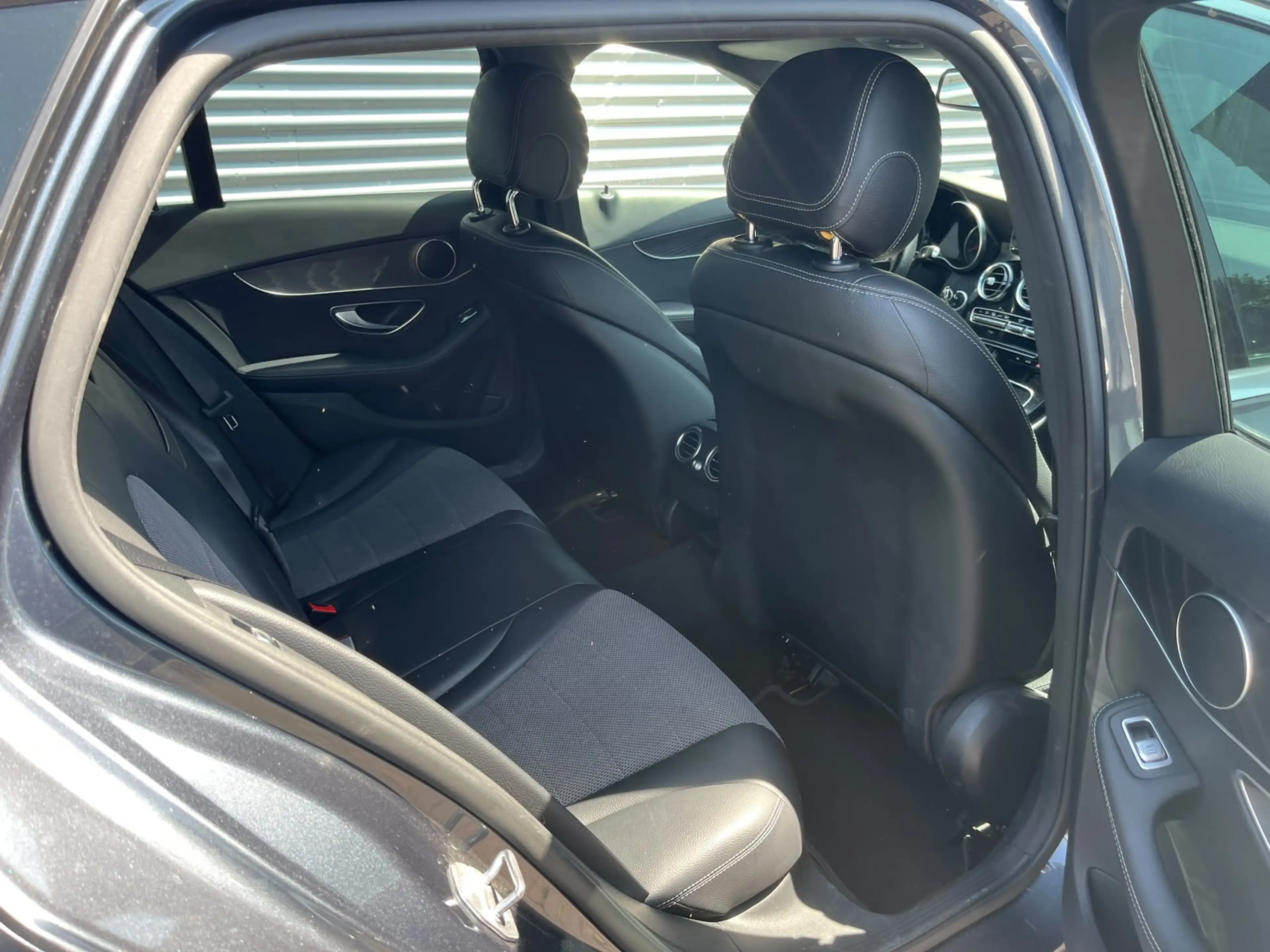 Mercedes-Benz C 350 Estate e Lease Edition — photo 12