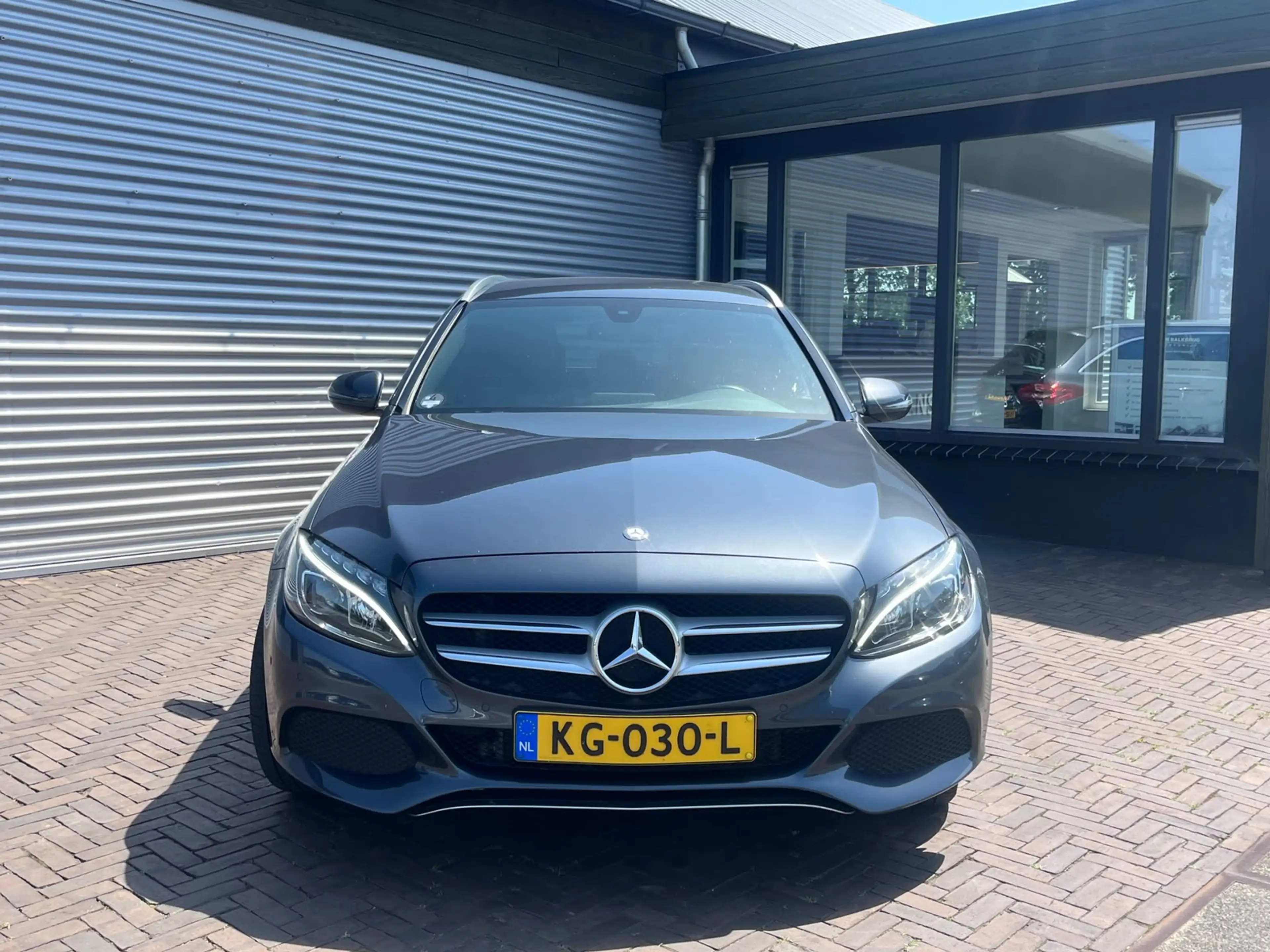 Mercedes-Benz C 350 Estate e Lease Edition — photo 5