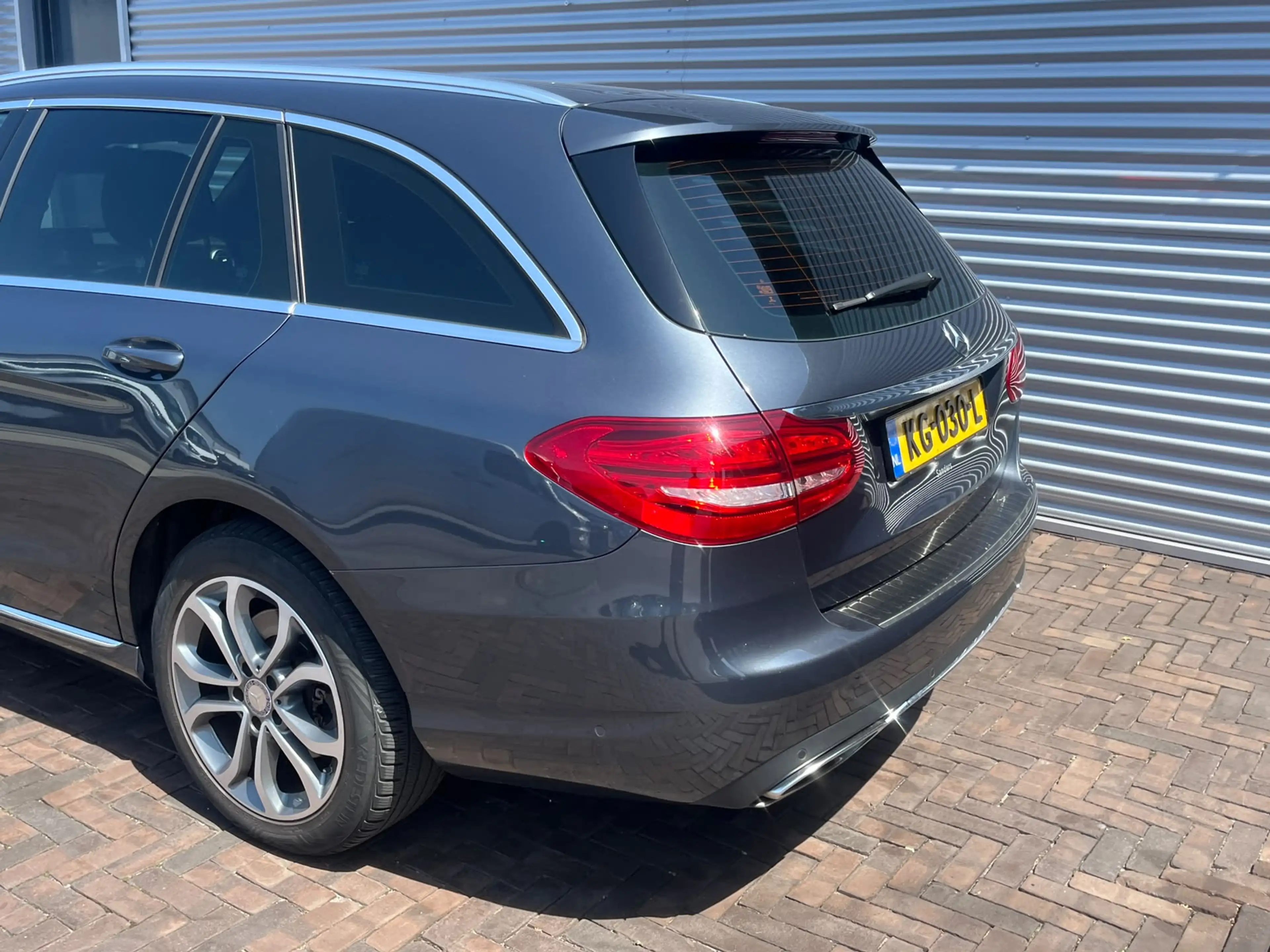 Mercedes-Benz C 350 Estate e Lease Edition — photo 7